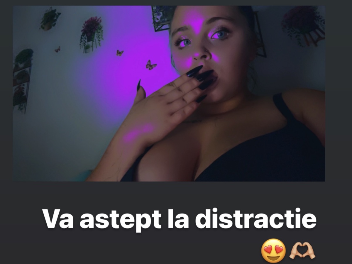 Fotografie 2 din albumul public al lui Roxana 