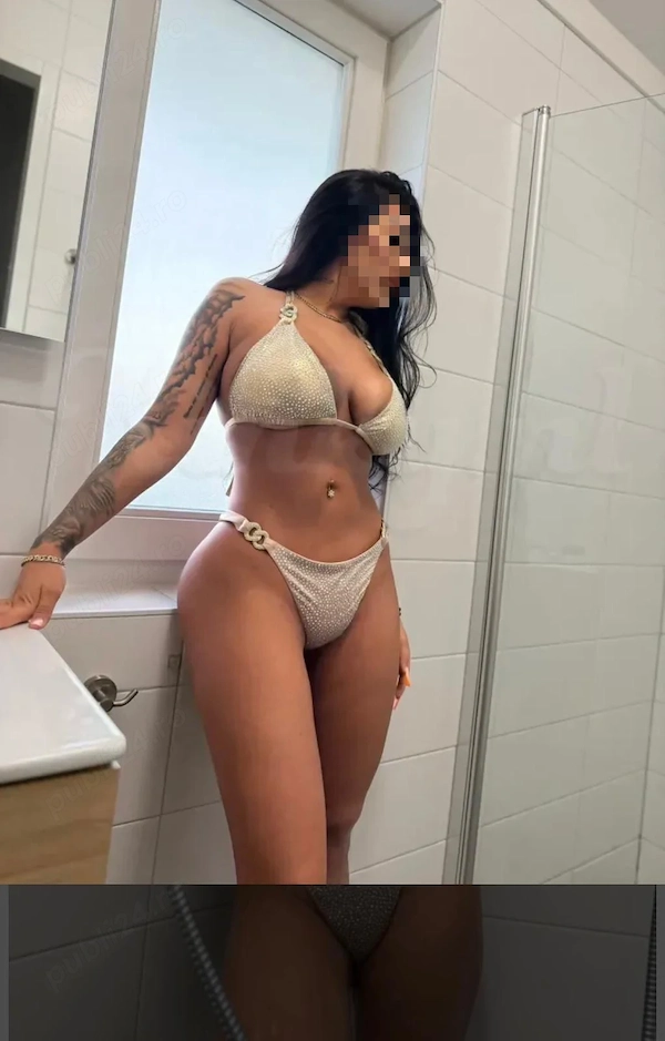 Adina - escortă în Costinești