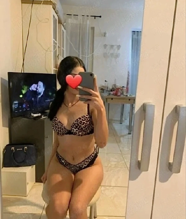 Laura - escortă în Ploiești