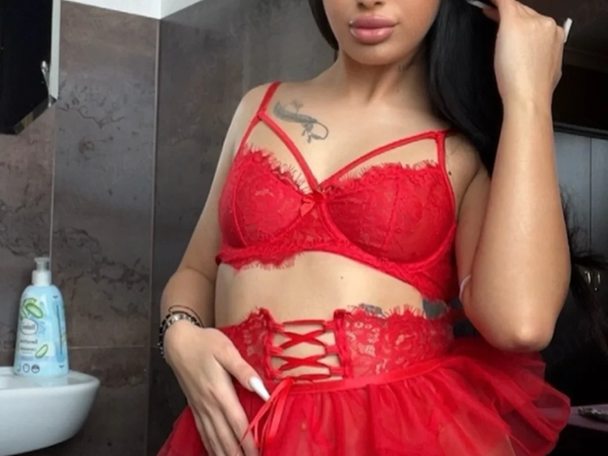 Andreea  - escortă în Buzău