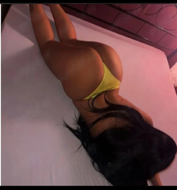 la tine Sau la mine - escortă în Costinești