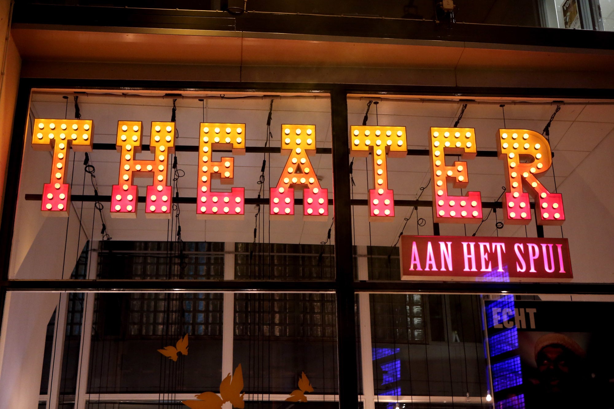Theater aan het Spui front