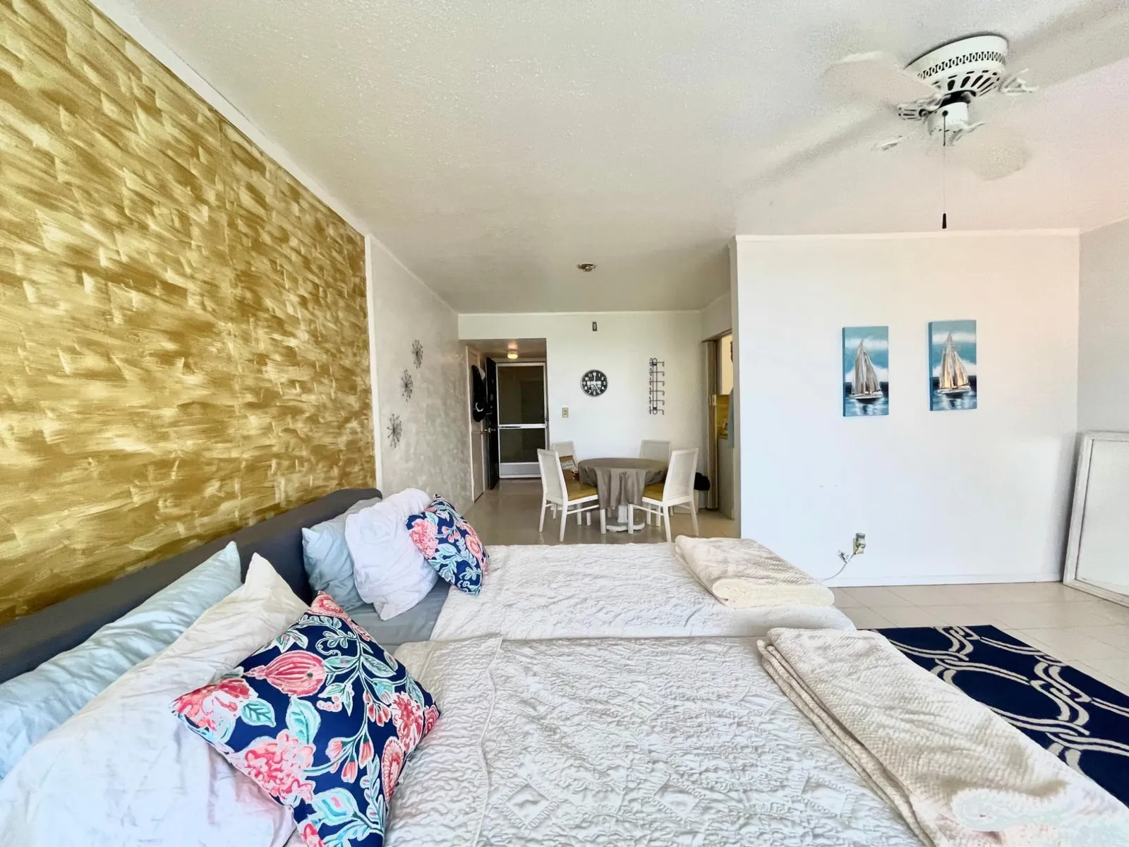 Coral Beach Studio