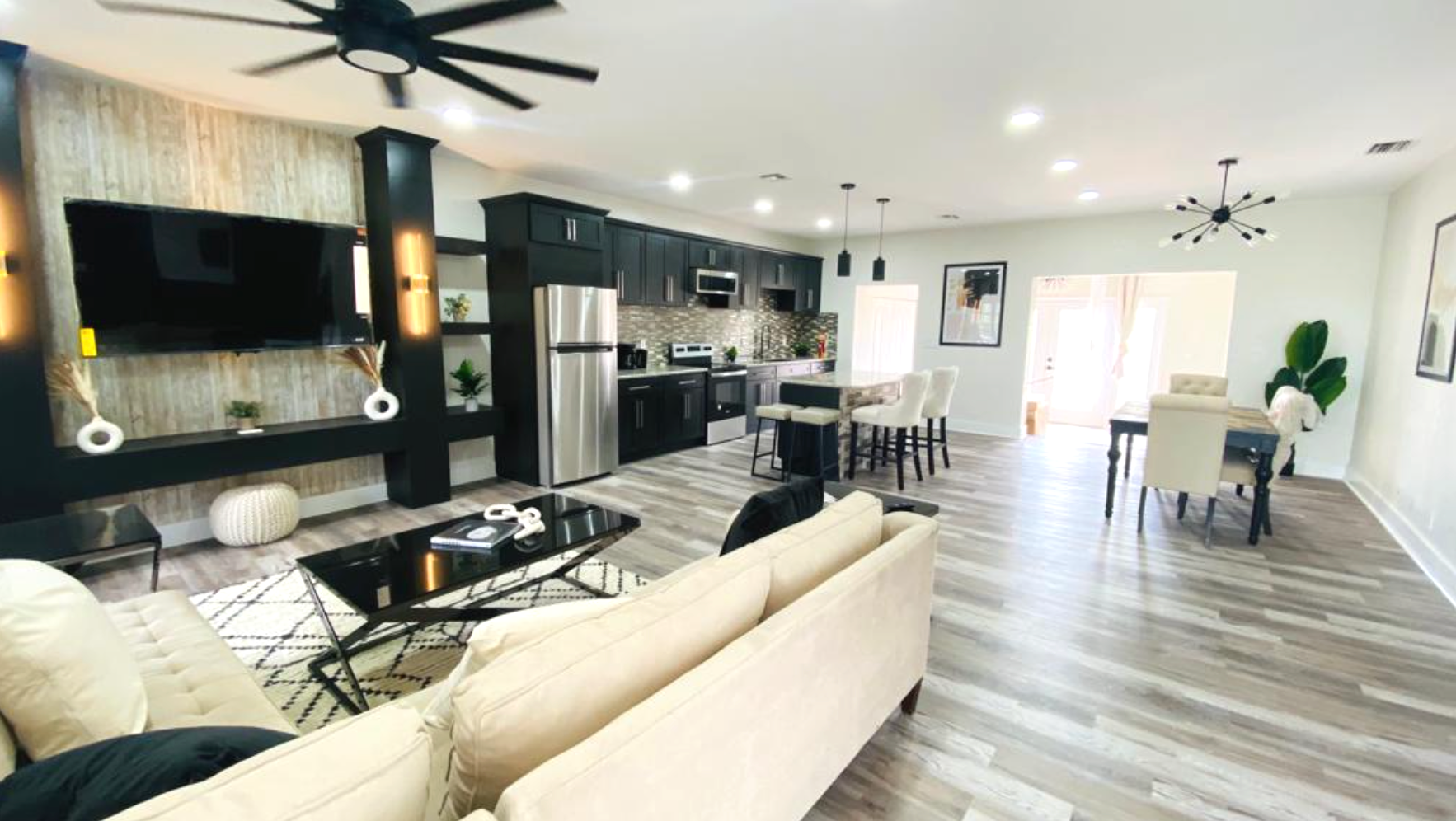 Newly Renovated Duplex