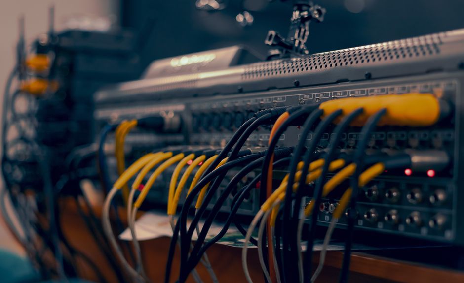 Featured image for Networking in the Music Industry: Building Connections for Success