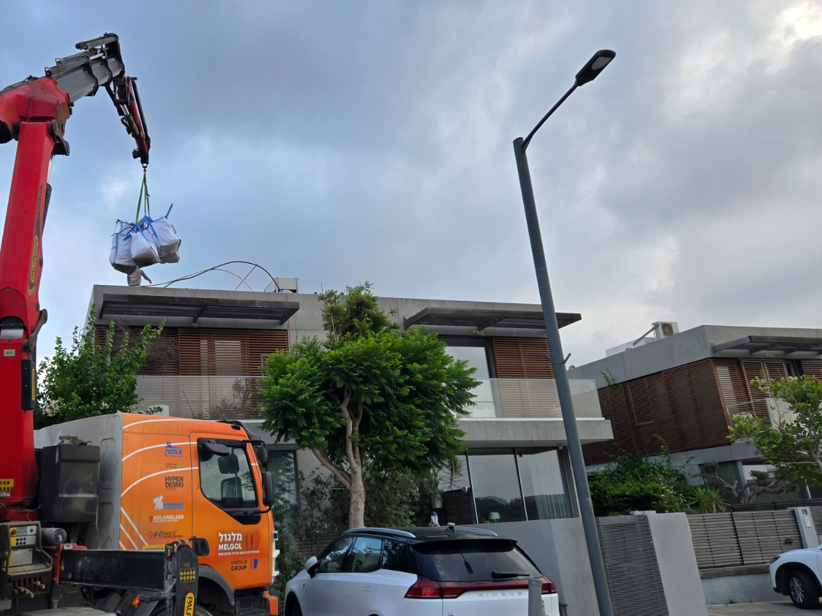 איטום הגג: כשאיכות ודיוק נפגשים בגובה!