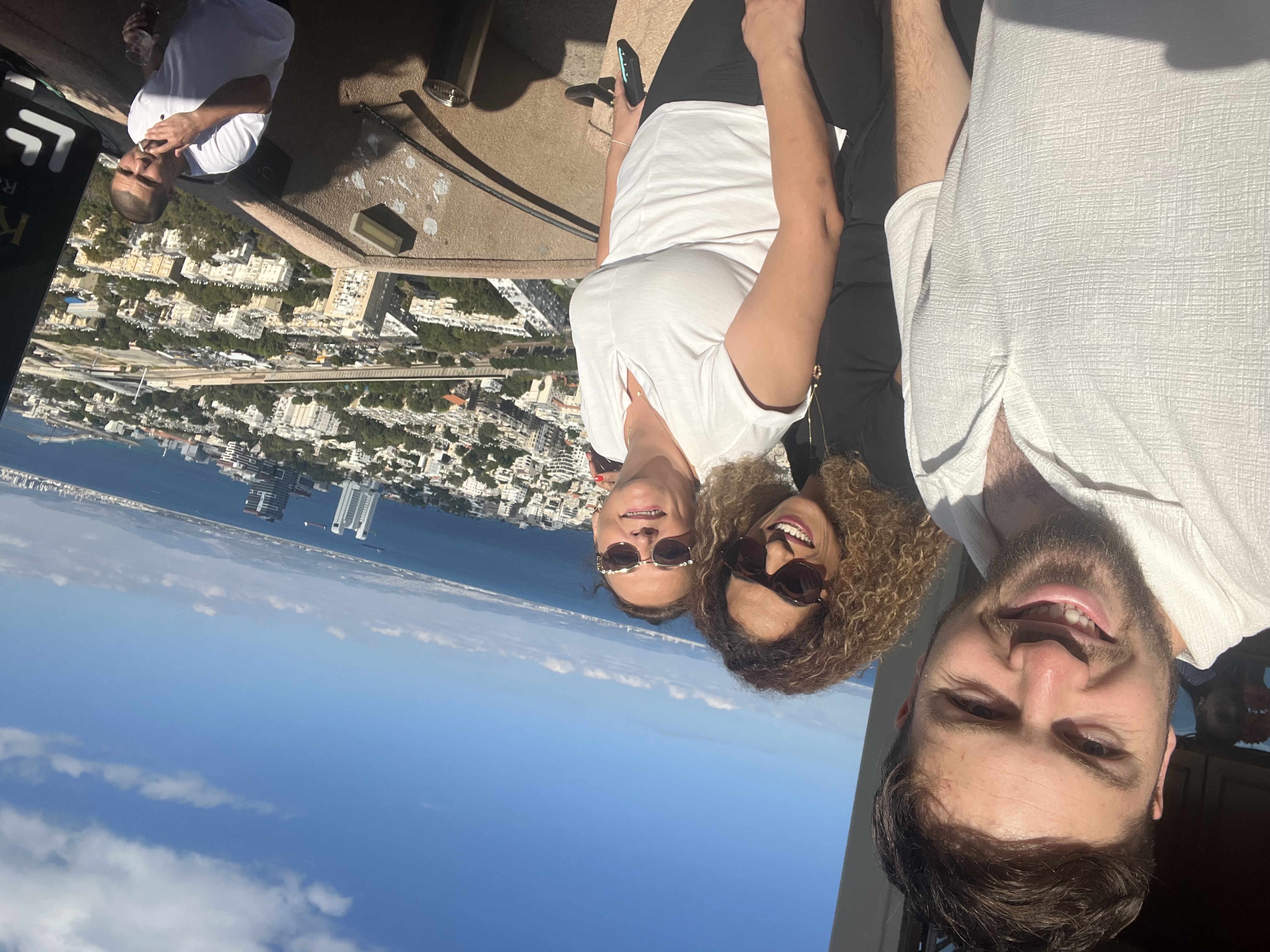 פגישות עסקיות באווירה אחרת! ☀️