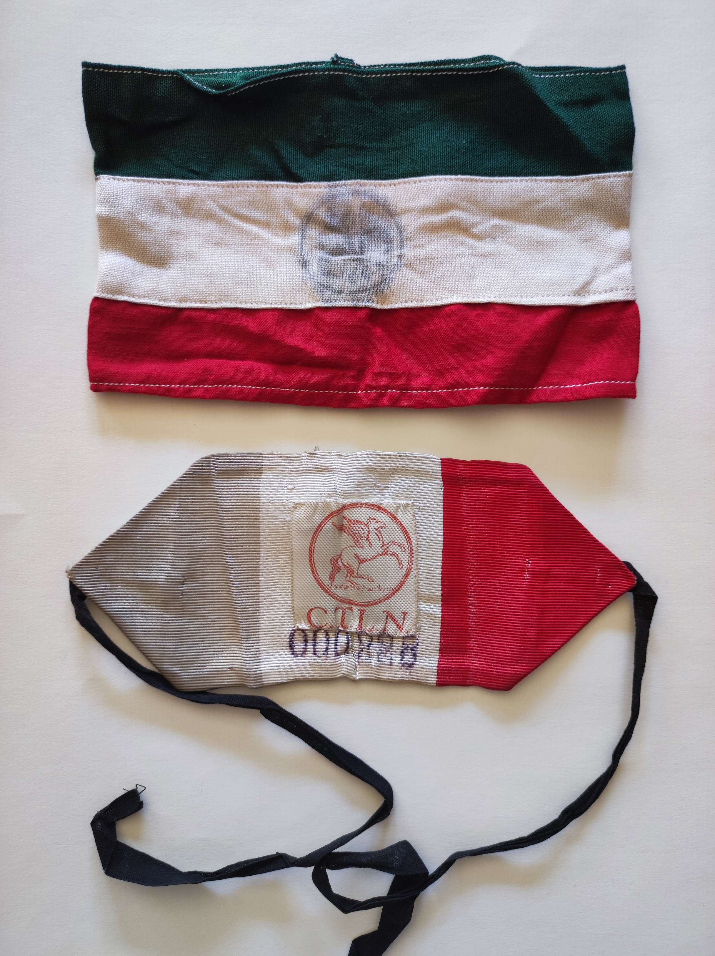 Bracciali utilizzati dagli uomini del CTLN nei giorni della Liberazione di Firenze