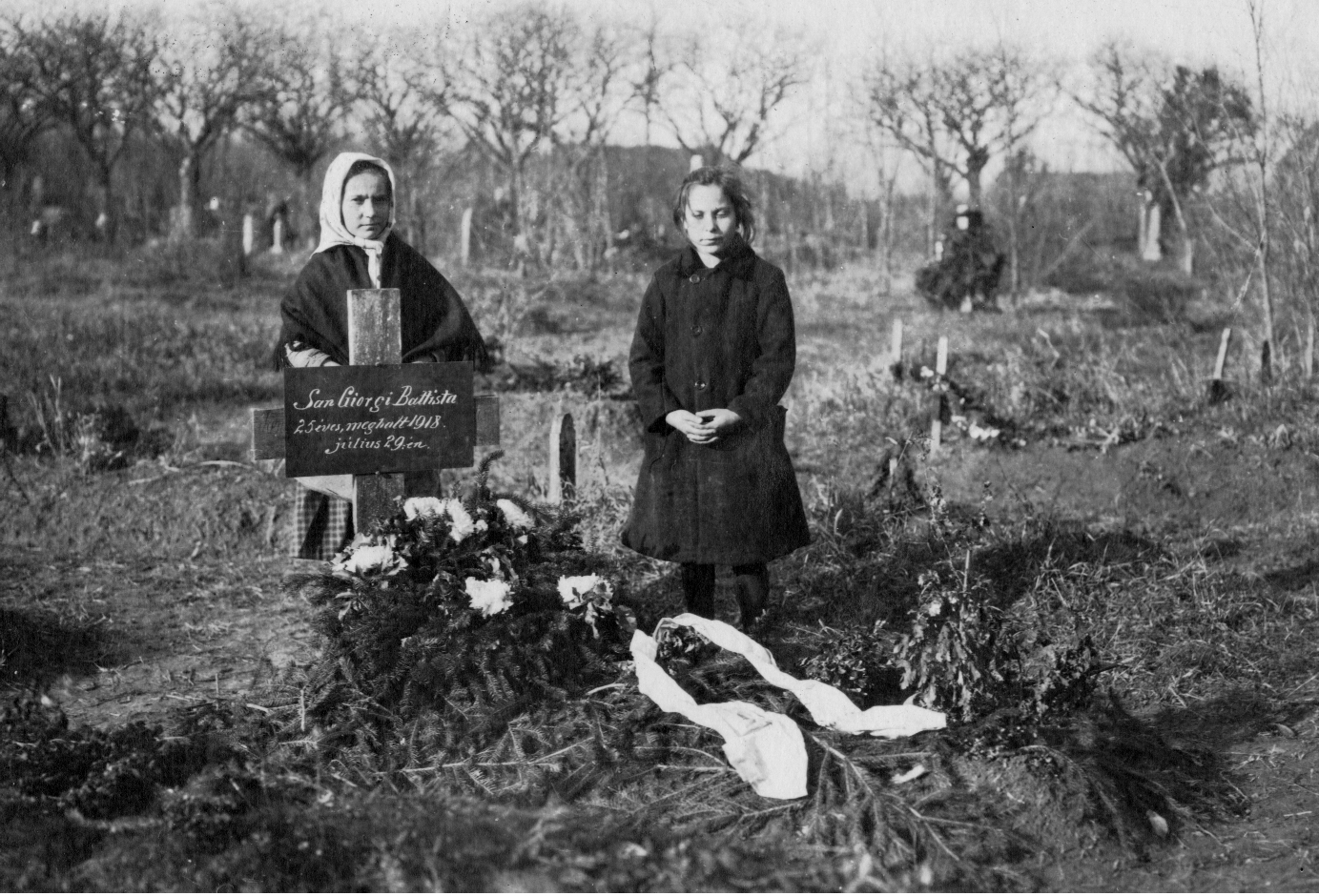 Ungheria. Cimitero dei prigionieri italiani a Gybz [132/123]