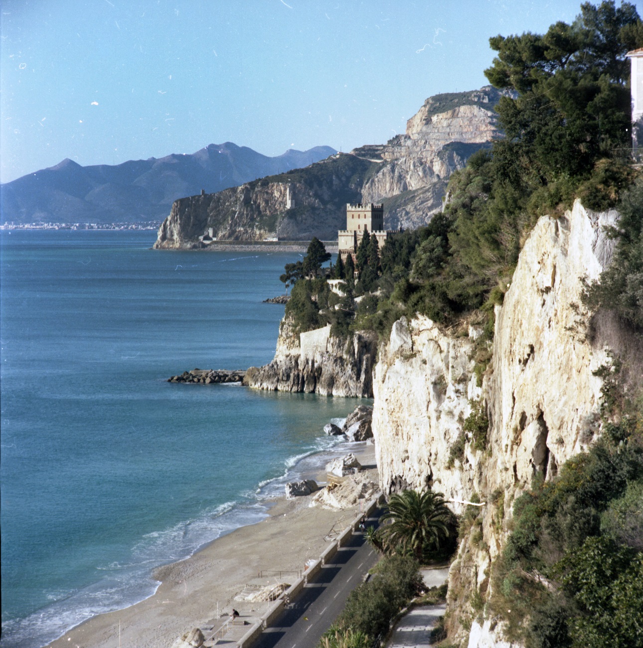 Finale (Panoramica), anni 80 © Piero Vado