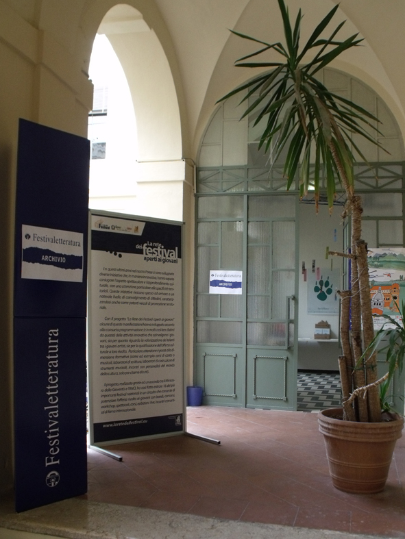 L'Archivio di Festivaletteratura in via Accademia