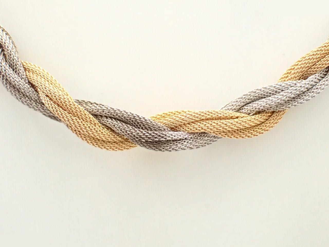 Twisted necklace, neck circumference approximately 46 cm