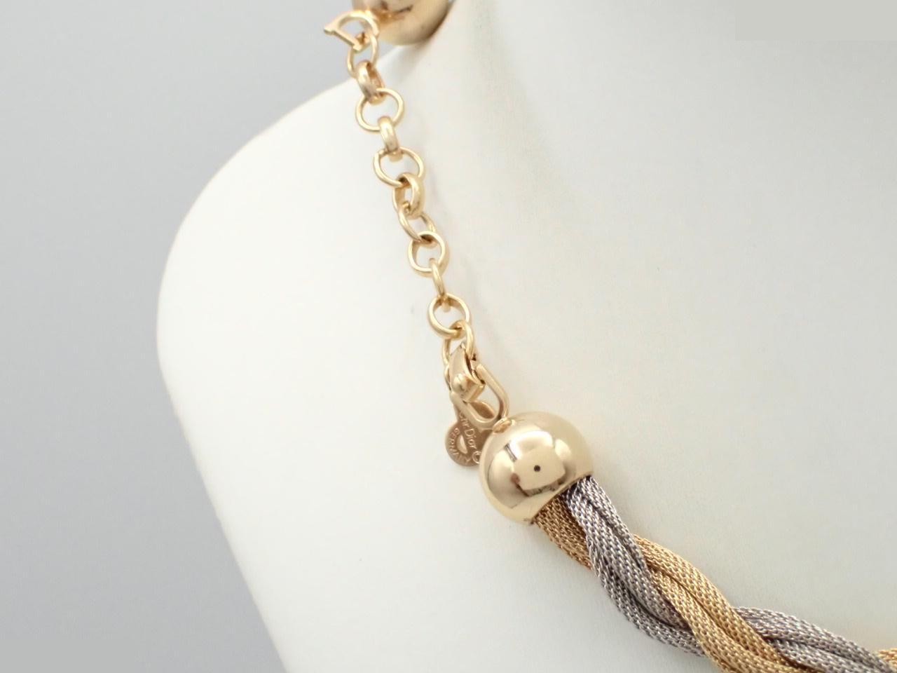 Twisted necklace, neck circumference approximately 46 cm — view 2