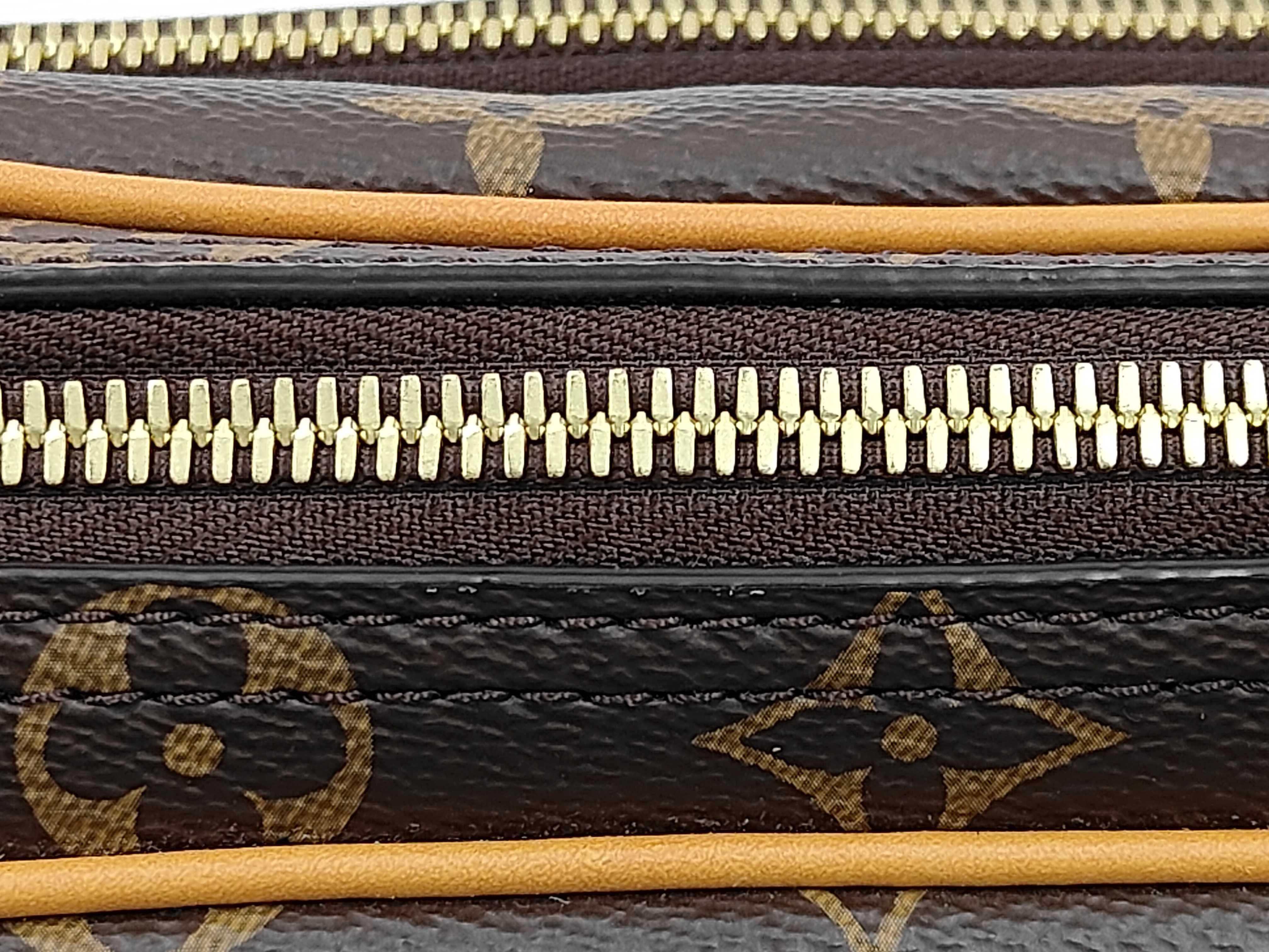 Nile Shoulder Bag — view 3