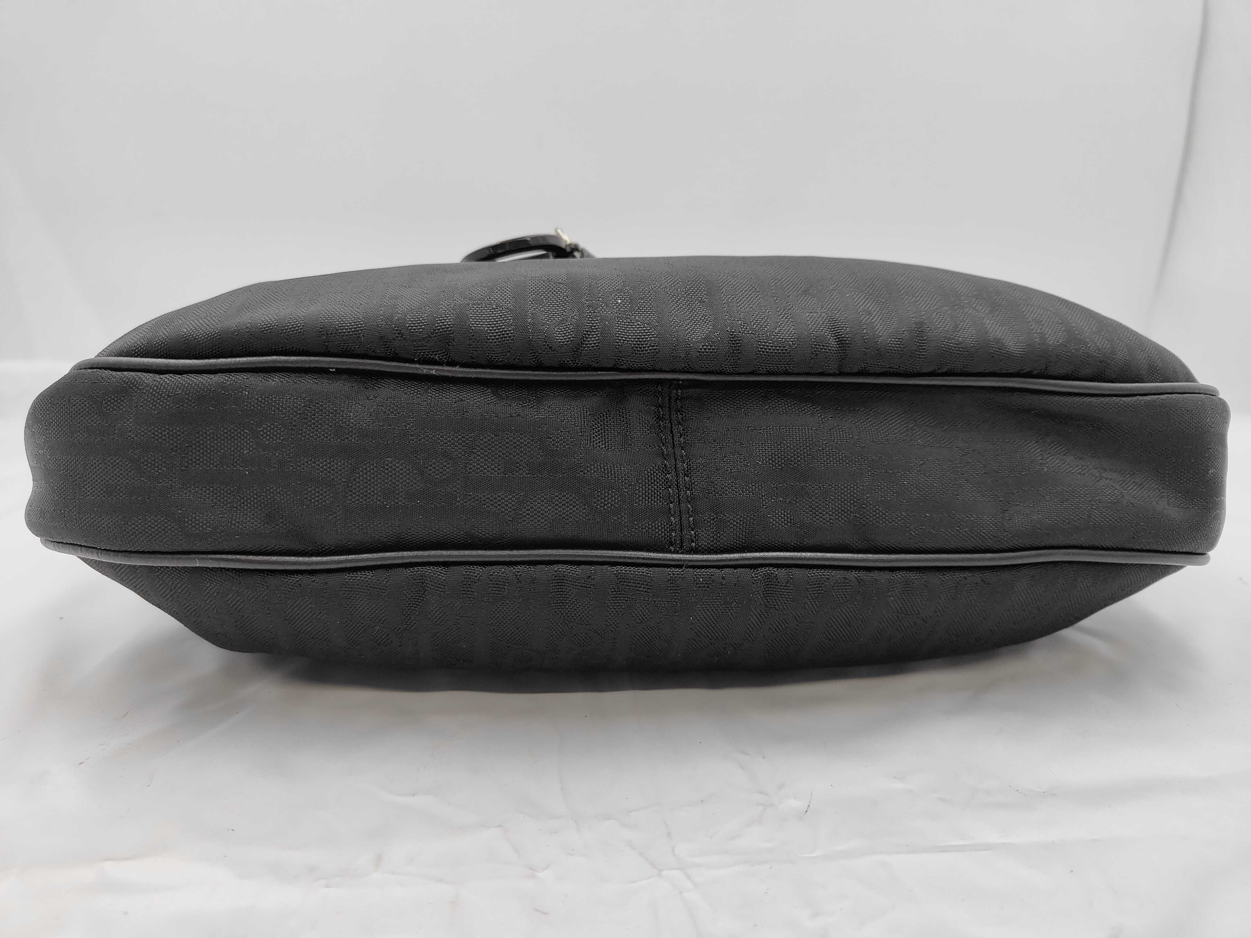Trotter Ribbon Bag Canvas Black Shoulder Bag — view 7