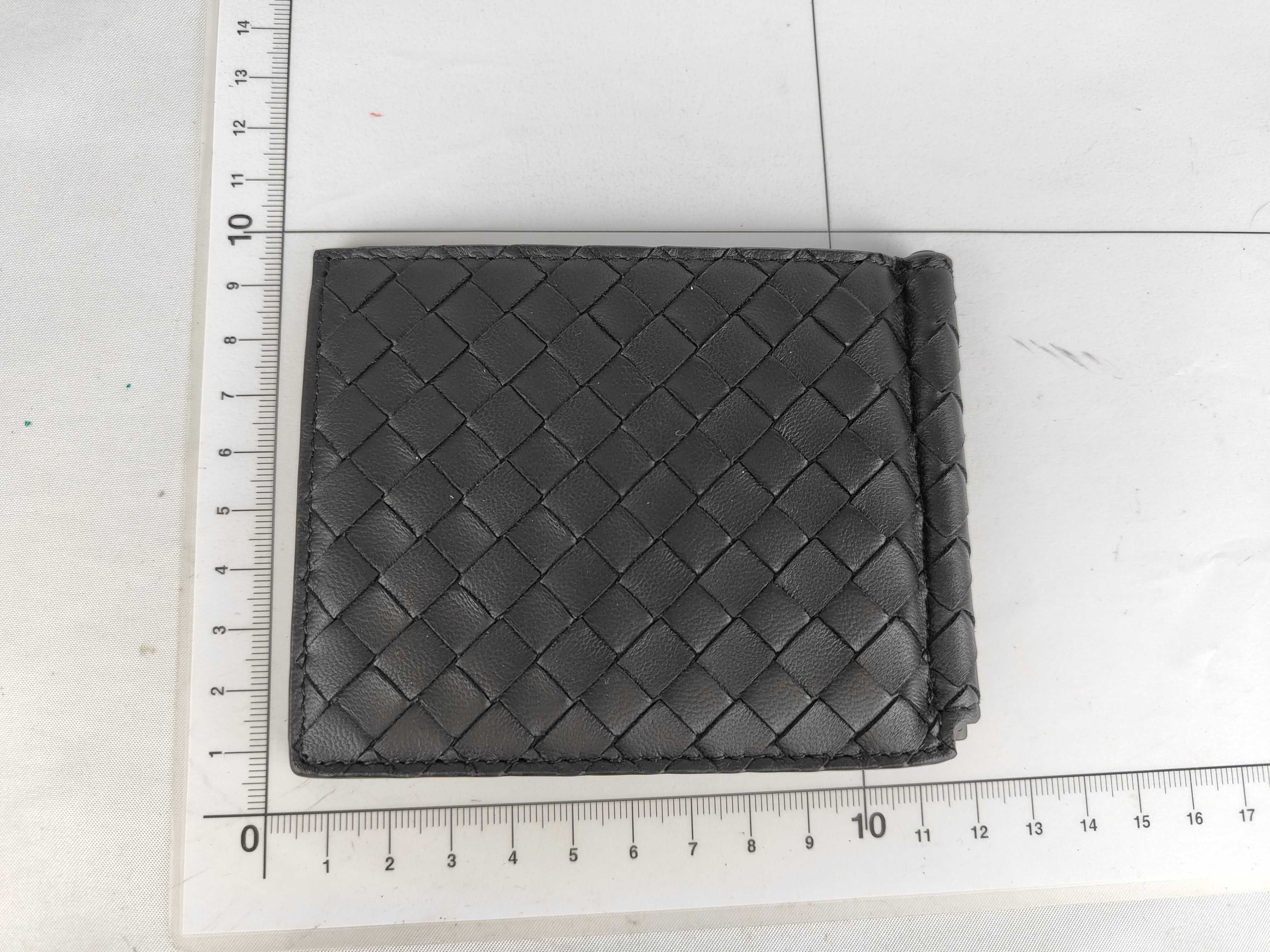 Intrecciato Money Clip Black 592626 Wallet — view 2