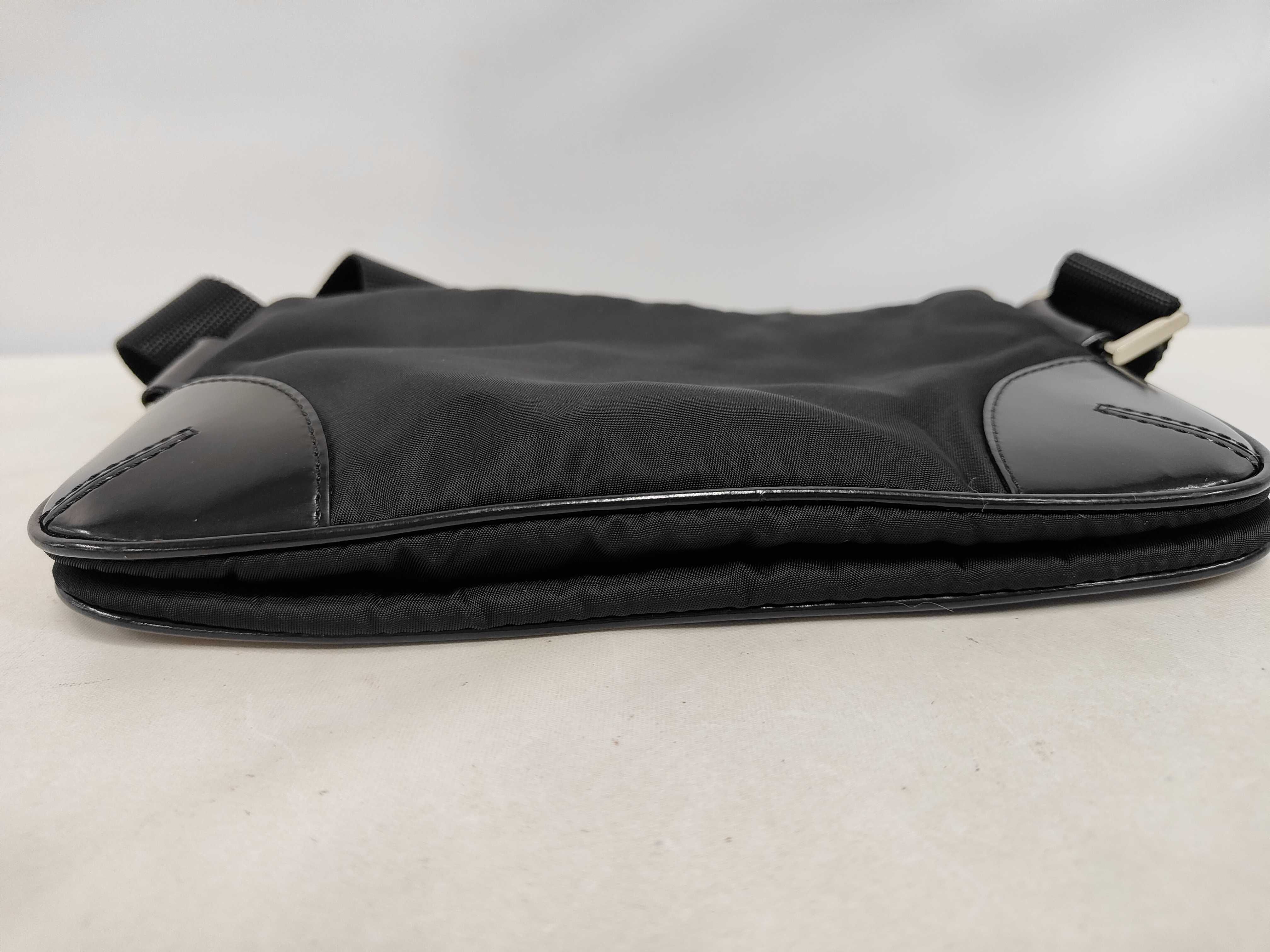 shoulder bag — view 4