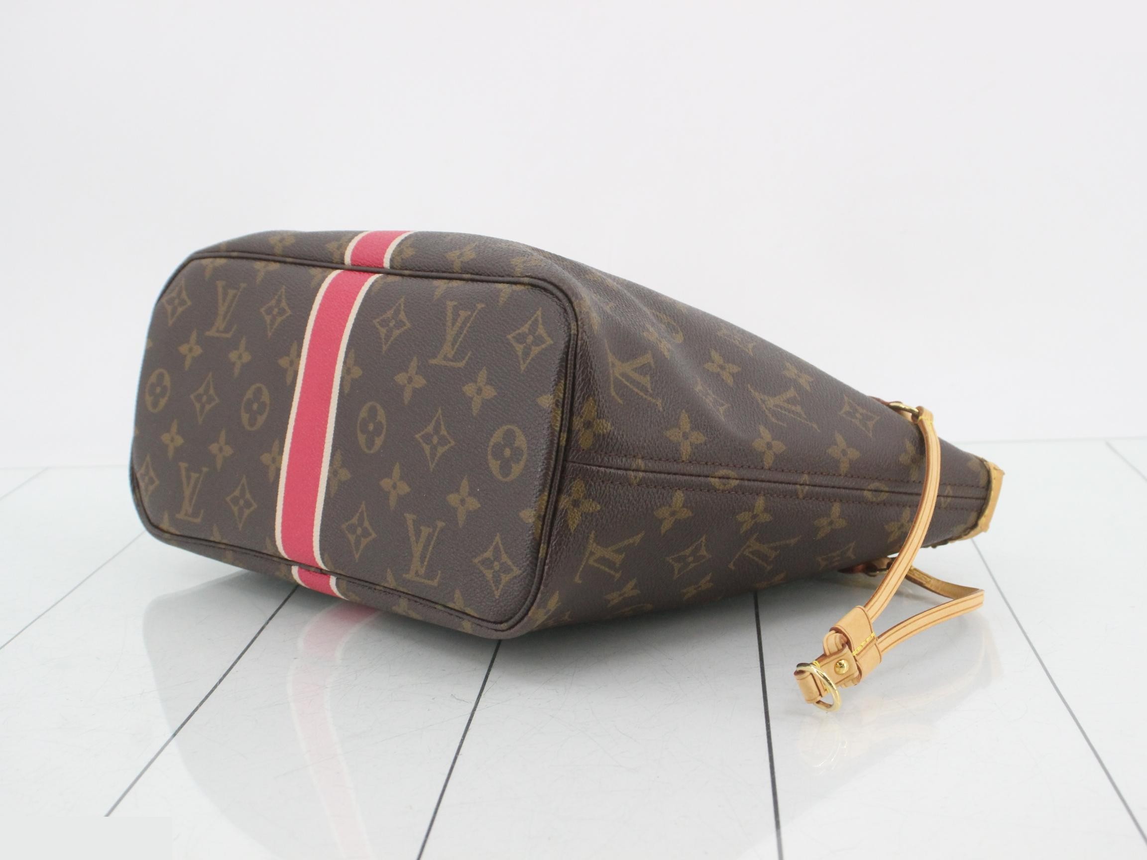 Neverfull PM Monogram Brown Shoulder Bag — view 6
