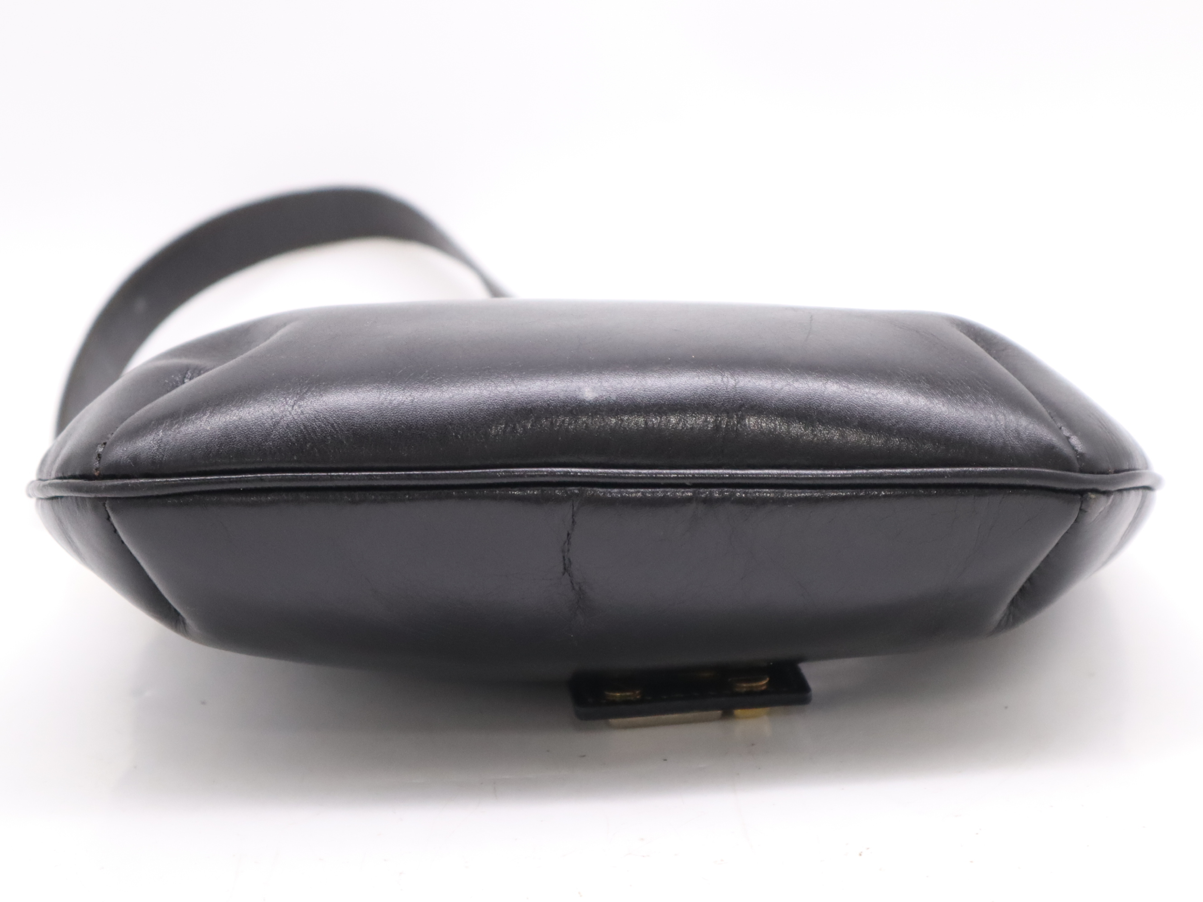 leather shoulder bag black GD metal fittings shoulder bag — view 4