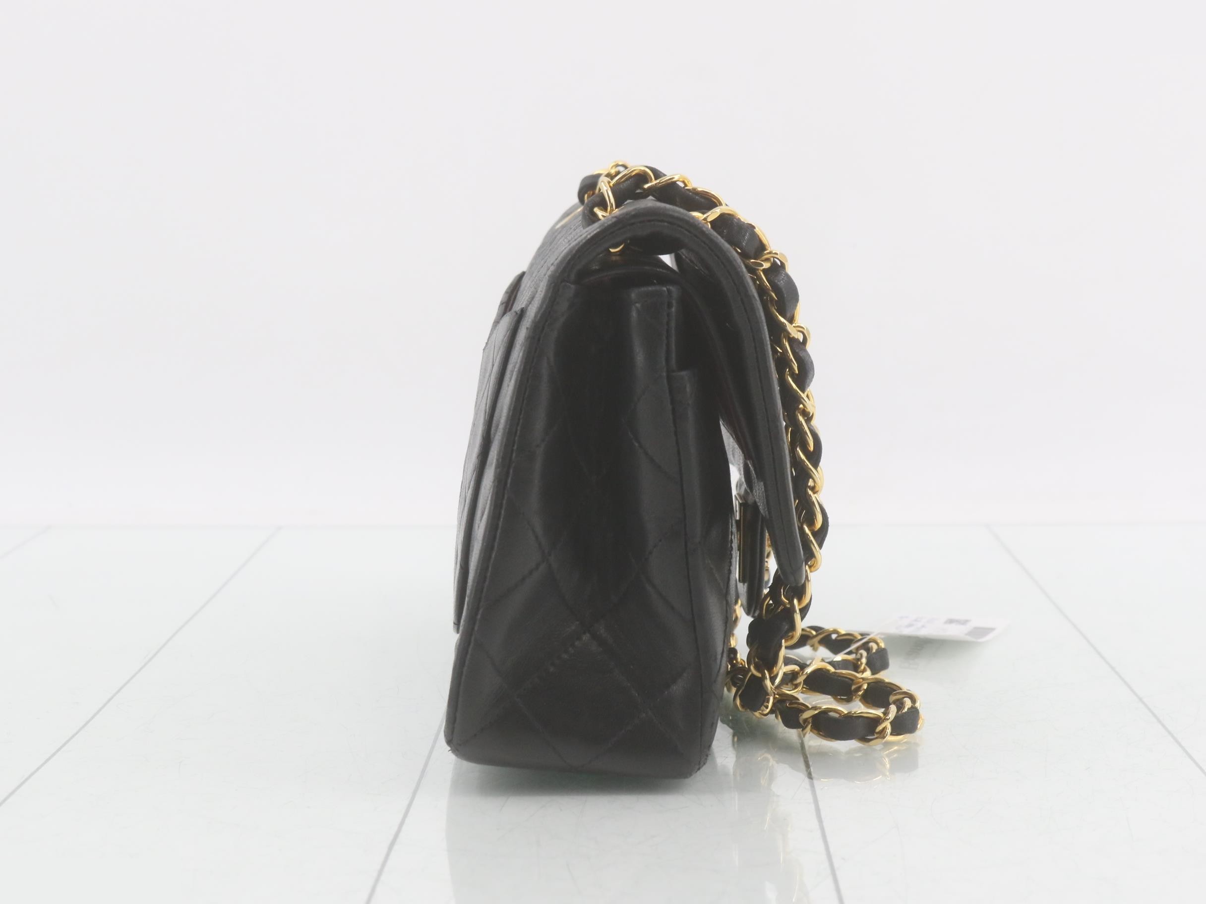 Matelassé 23 Double Chain Shoulder Bag, Double Flap, Lambskin, Black, Series 5, W23cm — view 4