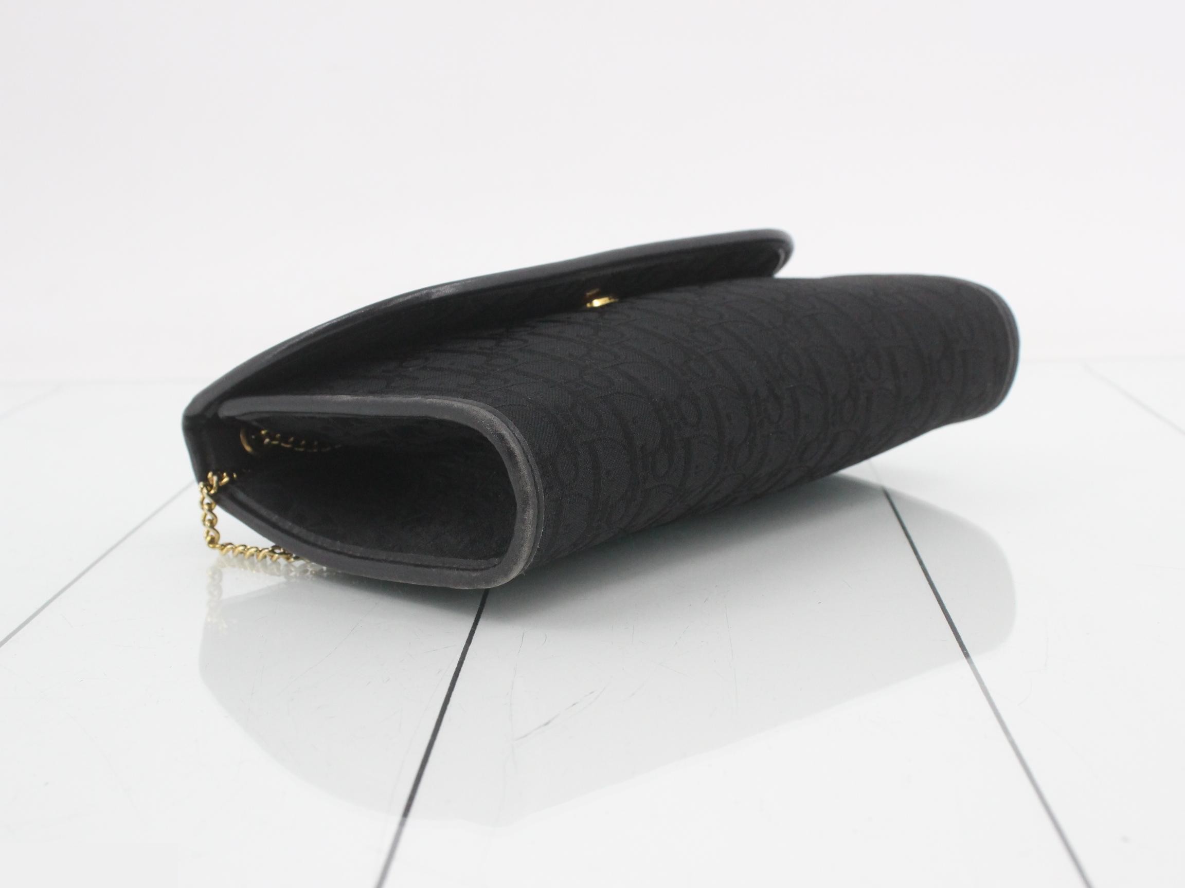 Trotter Chain Shoulder Bag — view 5