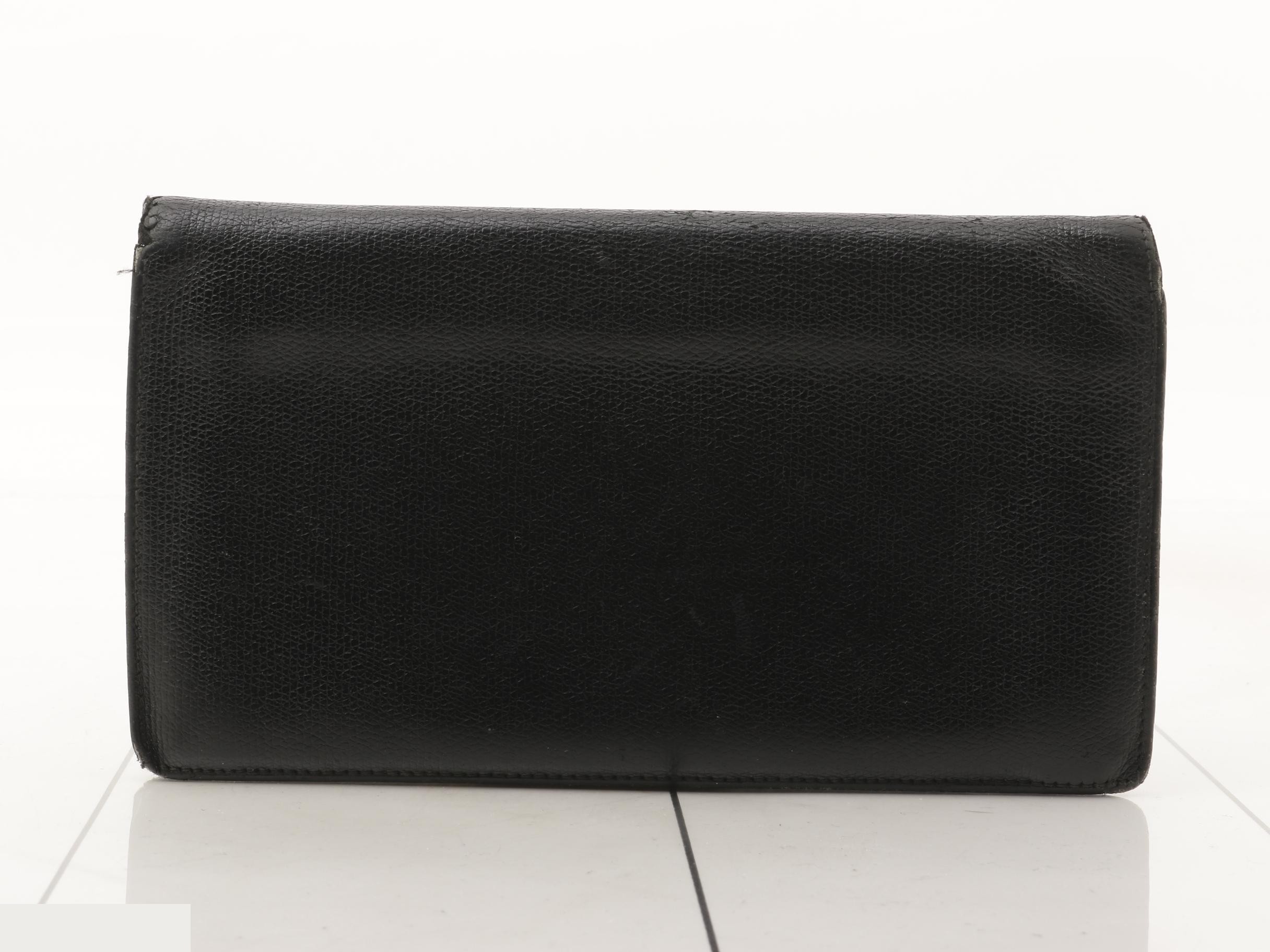 Coco Button (Bag) and Bi-fold Wallet — view 2