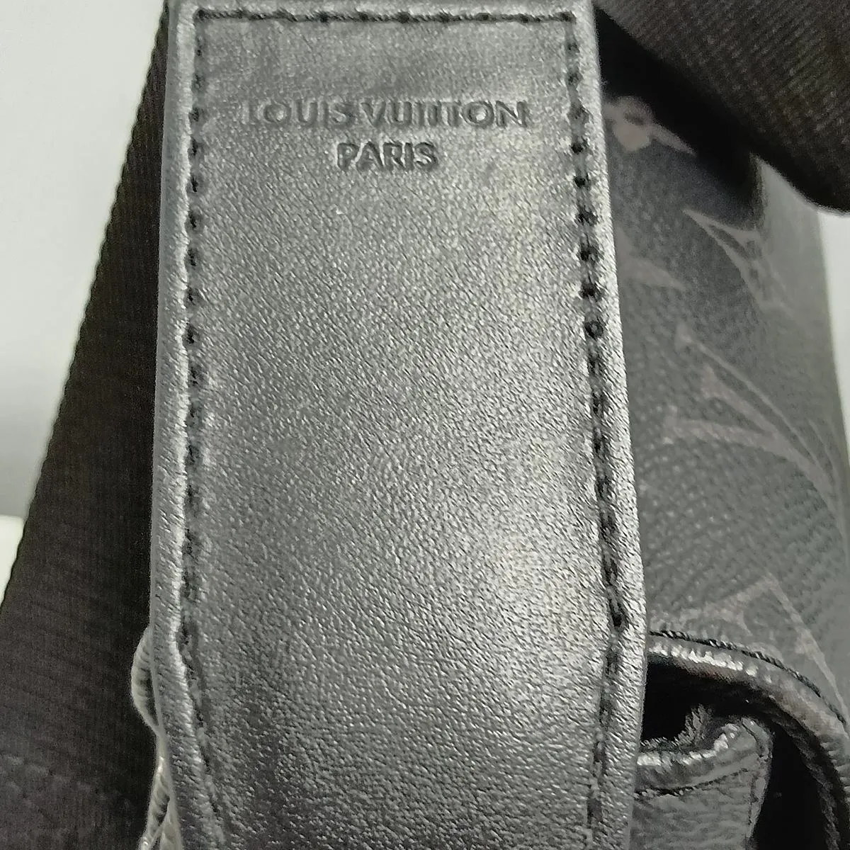 Monogram Eclipse District PM NV3 M46255 Black (RFID detected) — view 13