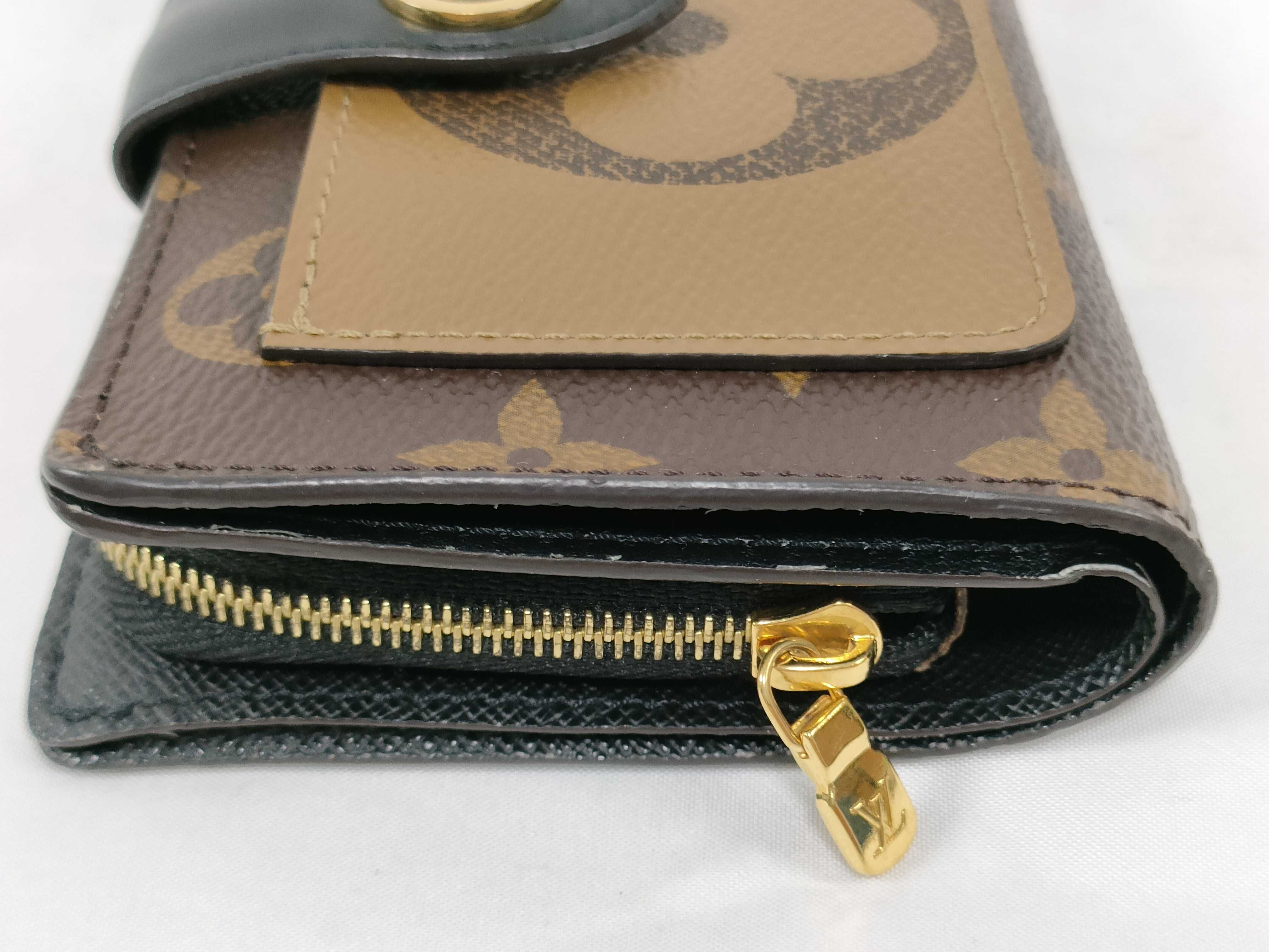 Giant Reverse Juliet IC Wallet — view 8