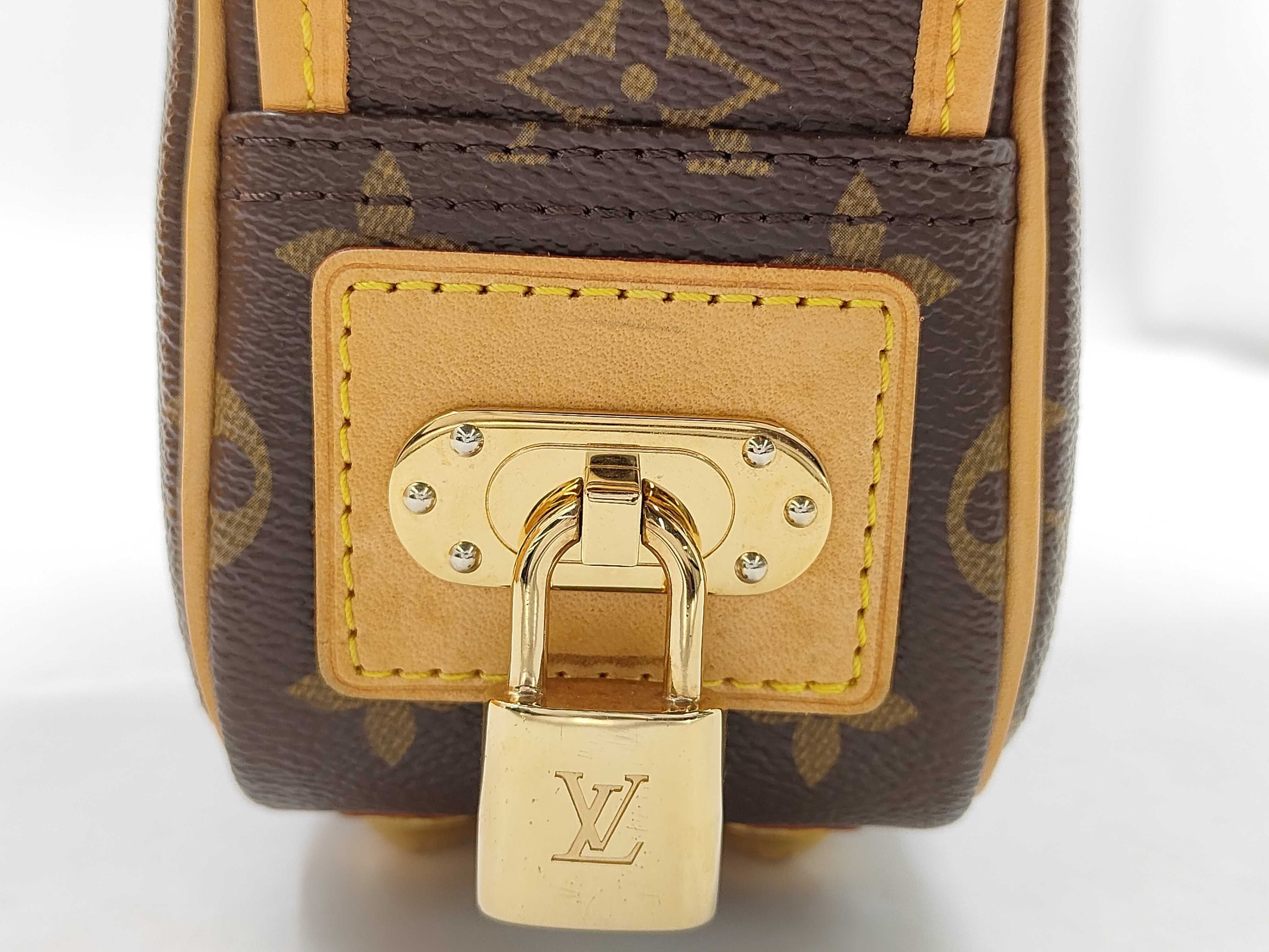 Monogram Shoulder Bag M95177 — view 12