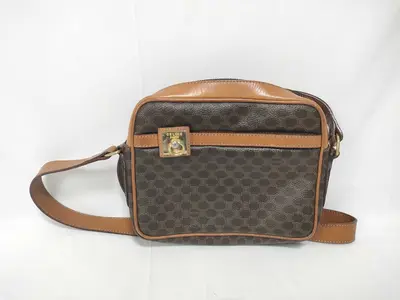 shoulder bag