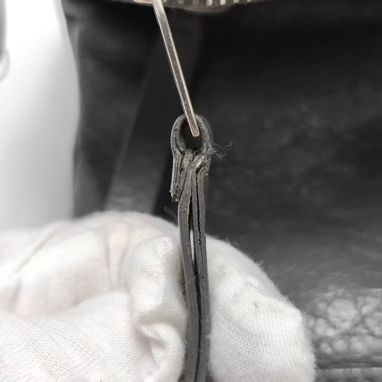 【*Shipped from: China*】BALENCIAGA City Leather Clutch Bag Second Bag — view 12