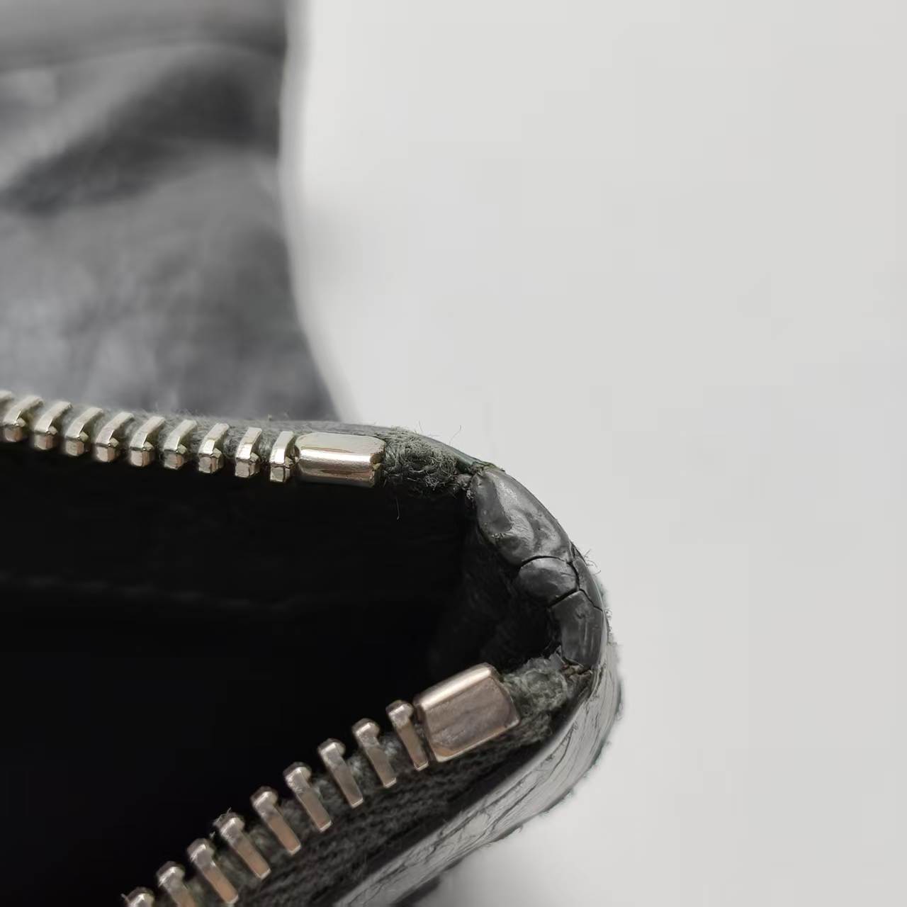 【*Shipped from: China*】BALENCIAGA City Leather Clutch Bag Second Bag — view 7