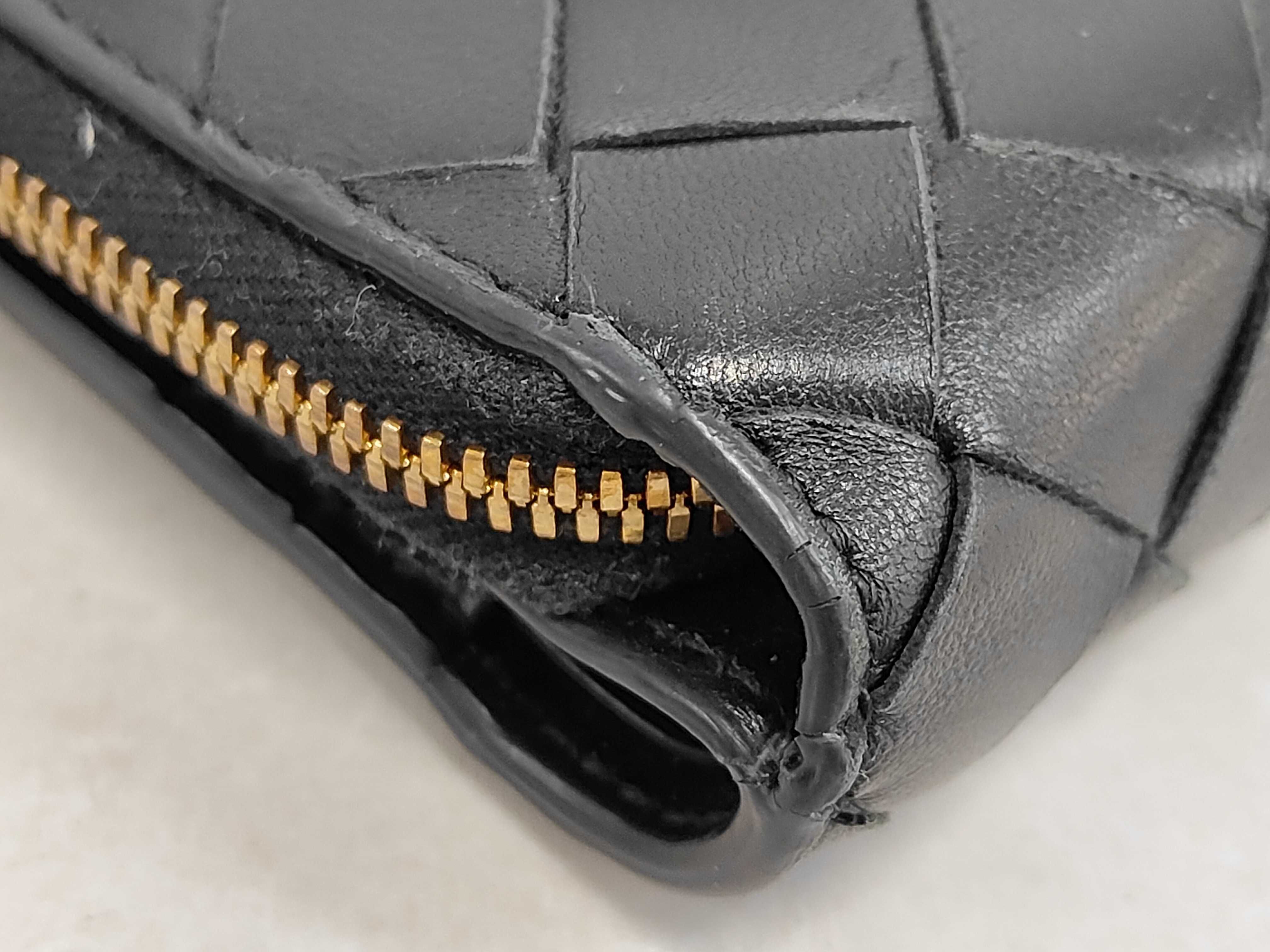 Intrecciato Bi-fold Wallet — view 3
