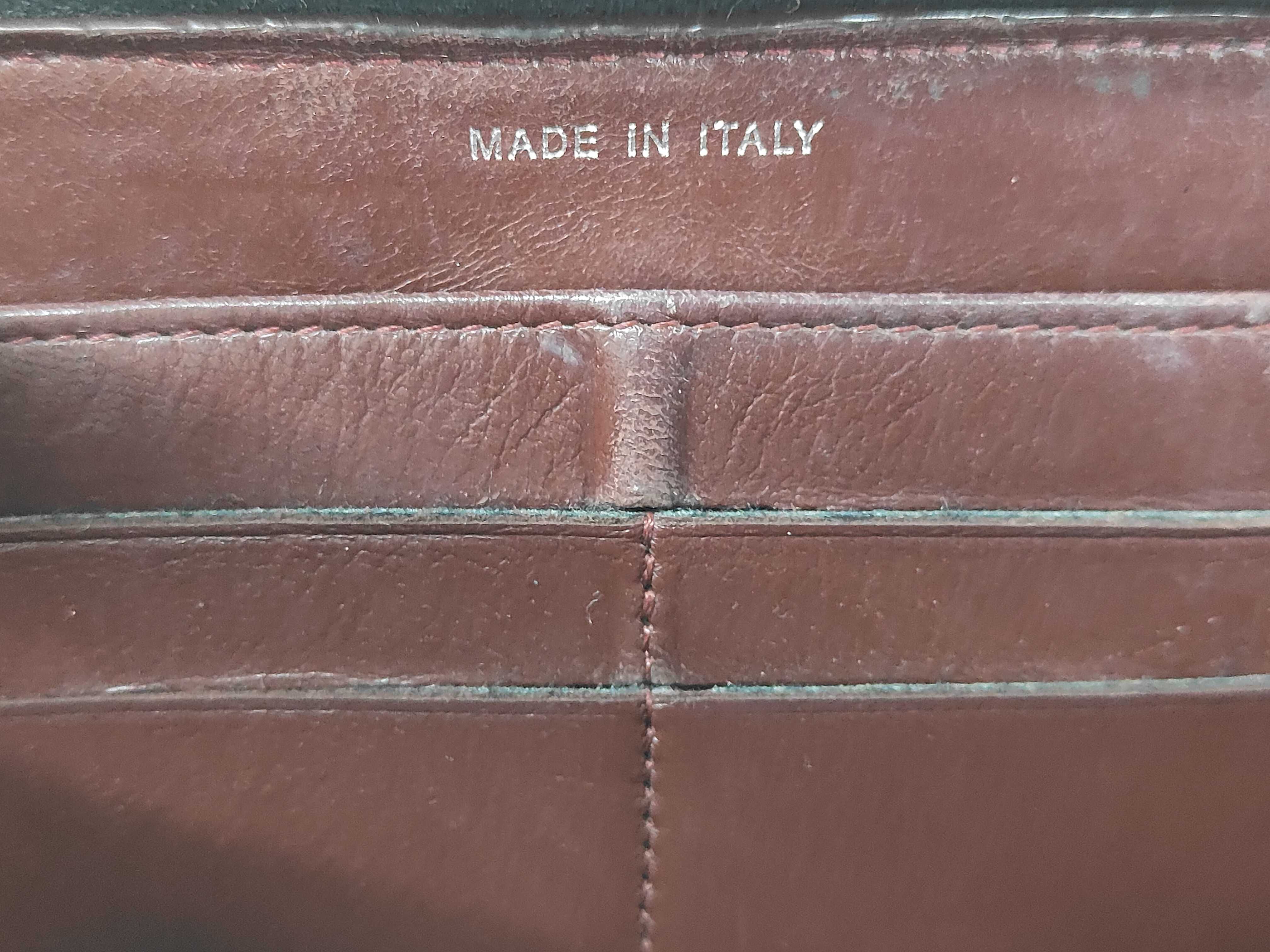 Matelassé Round Zip Wallet (Serial Number 16) — view 14