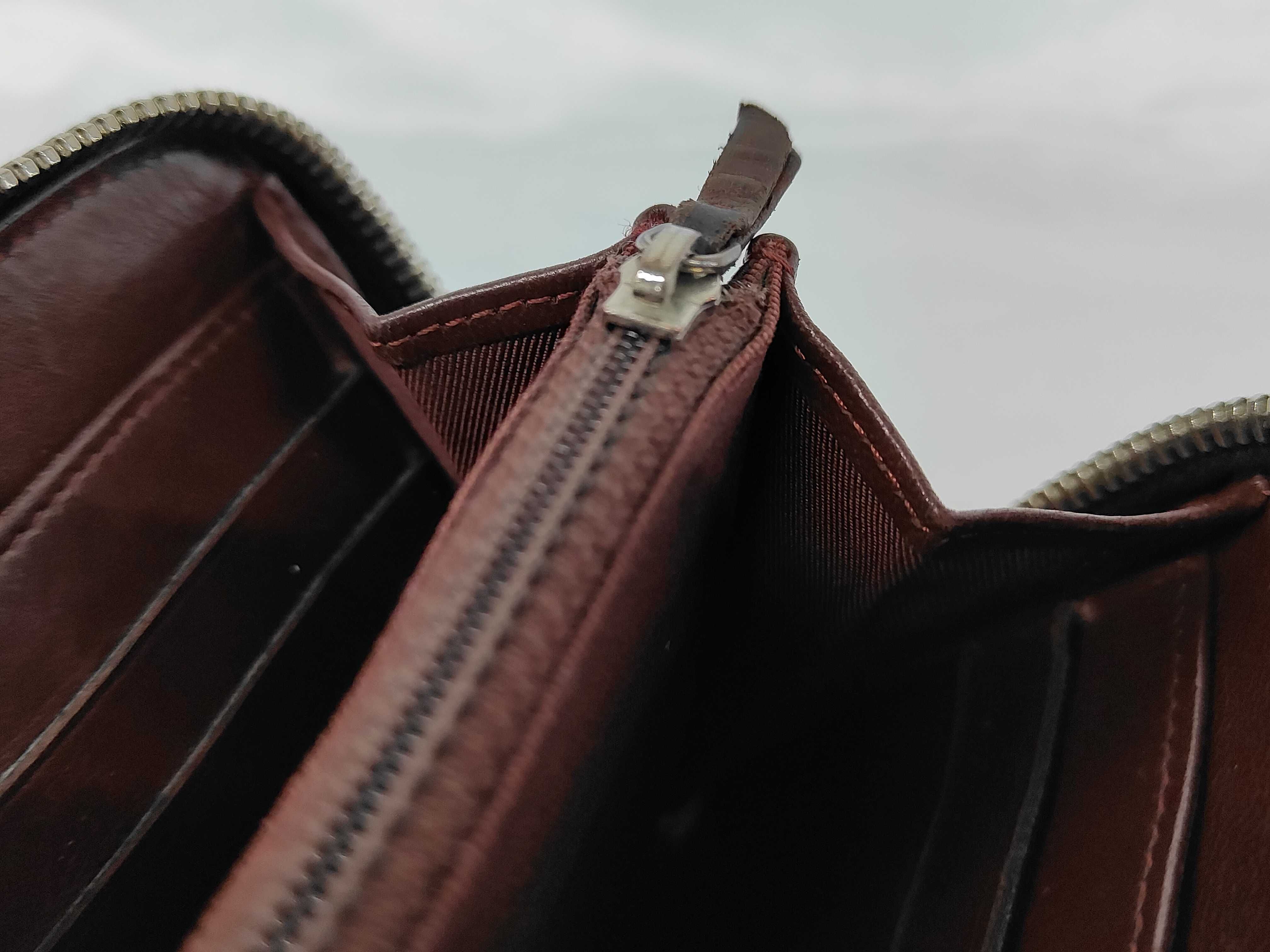 Matelassé Round Zip Wallet (Serial Number 16) — view 10
