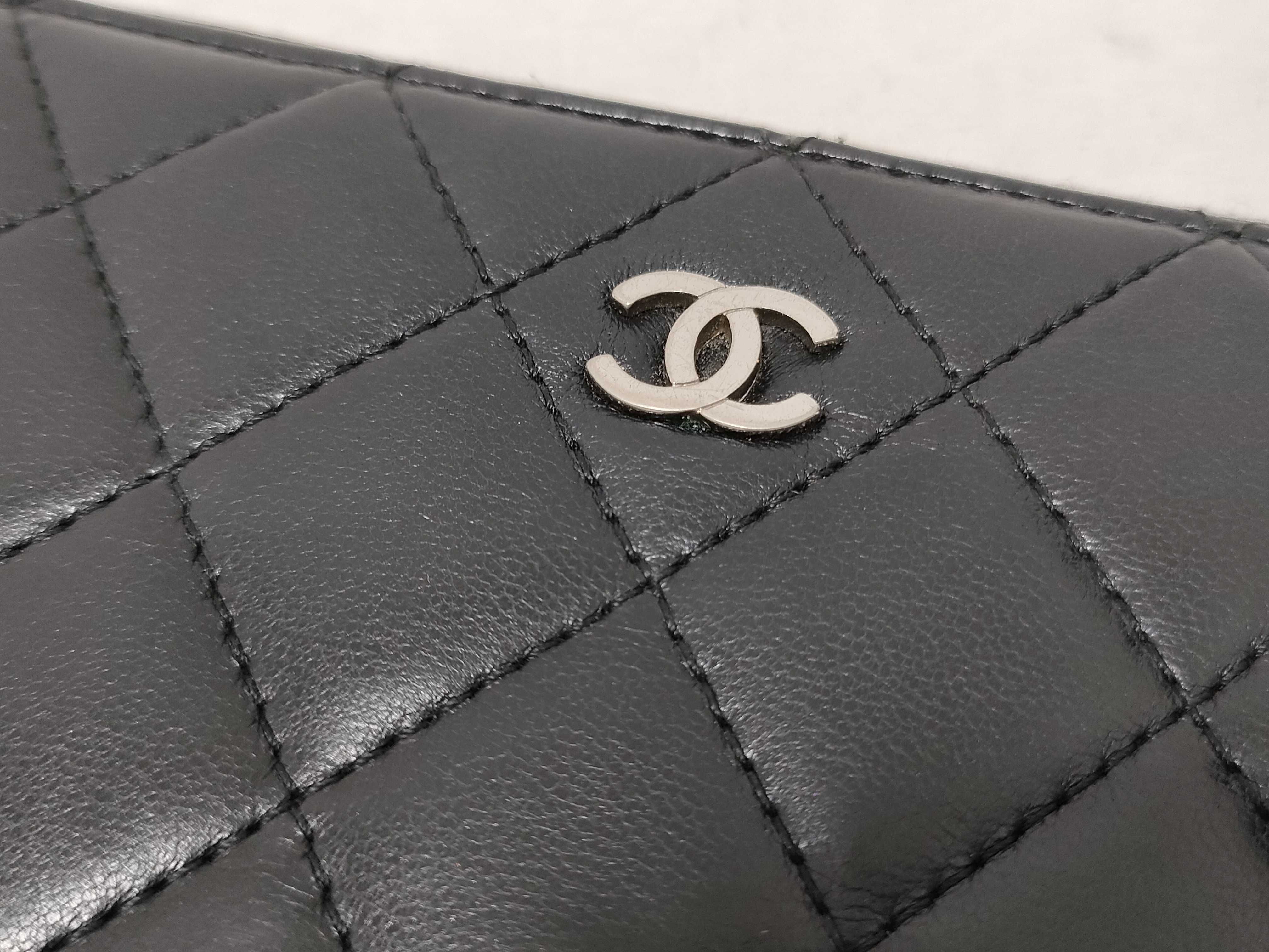 Lambskin Round Zip Long Wallet — view 15