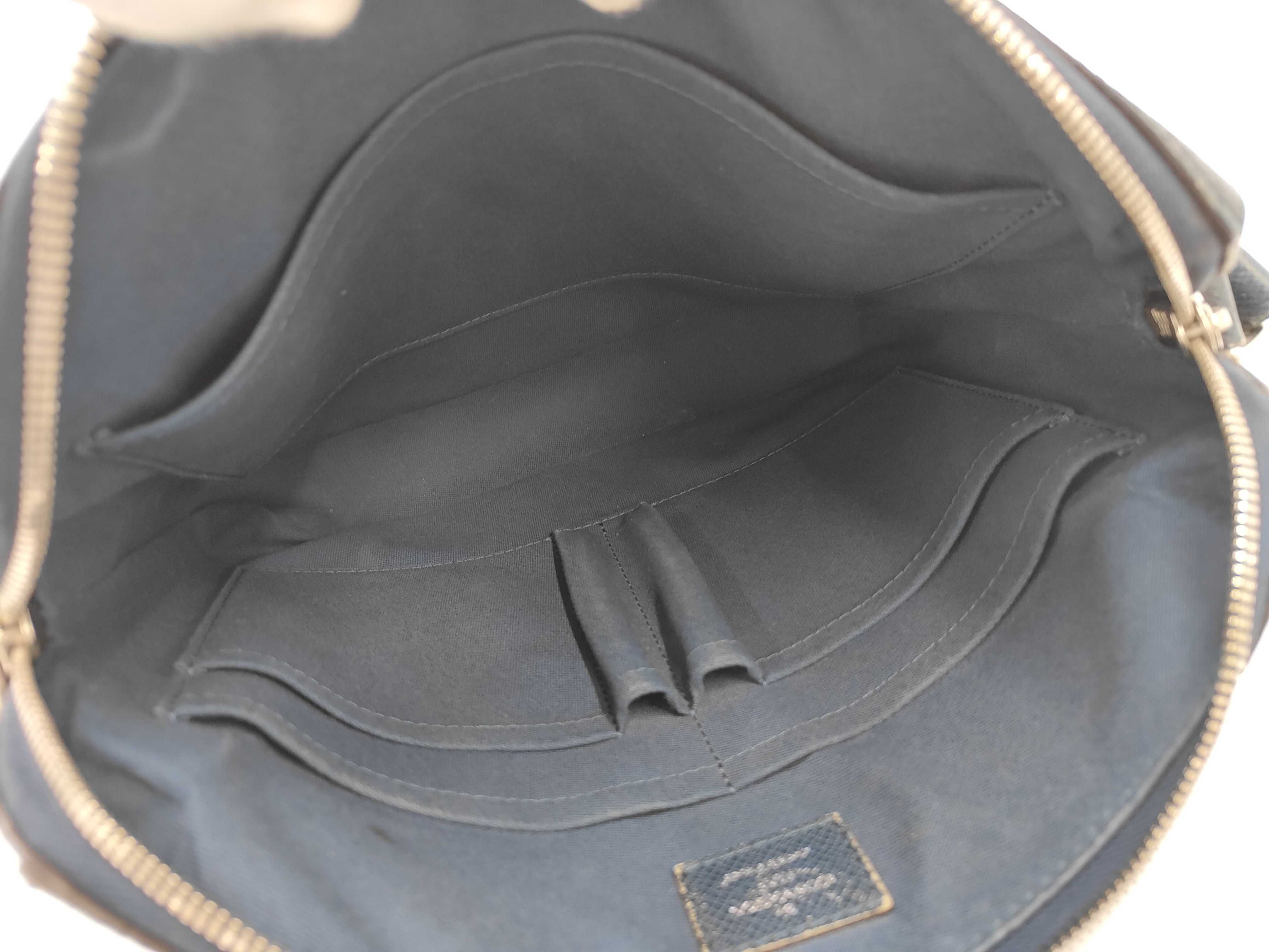 Taiga brand bag Glico DR1125 shoulder bag — view 7