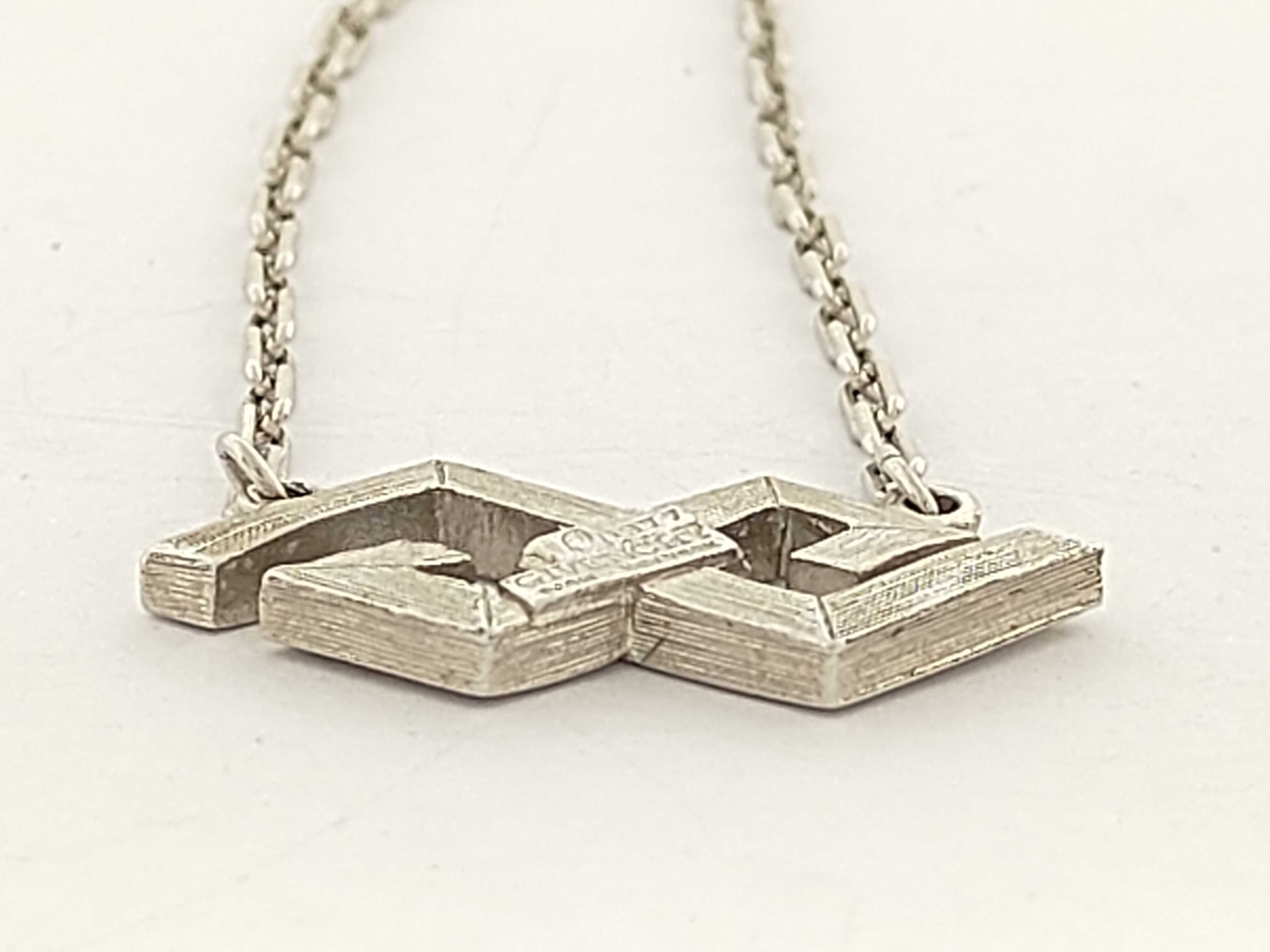 Necklace — view 4