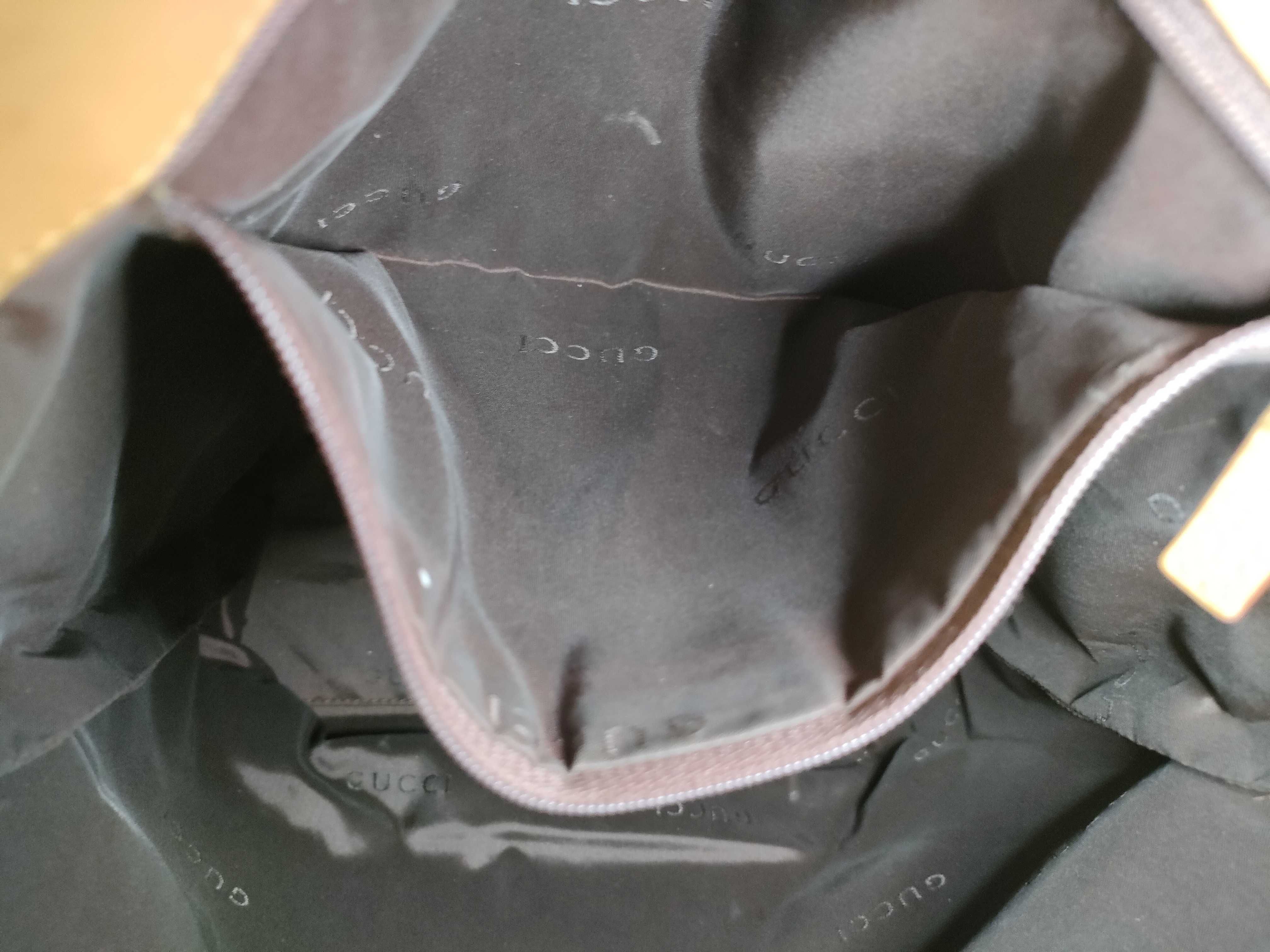 GG Supreme Canvas Handbag — view 12