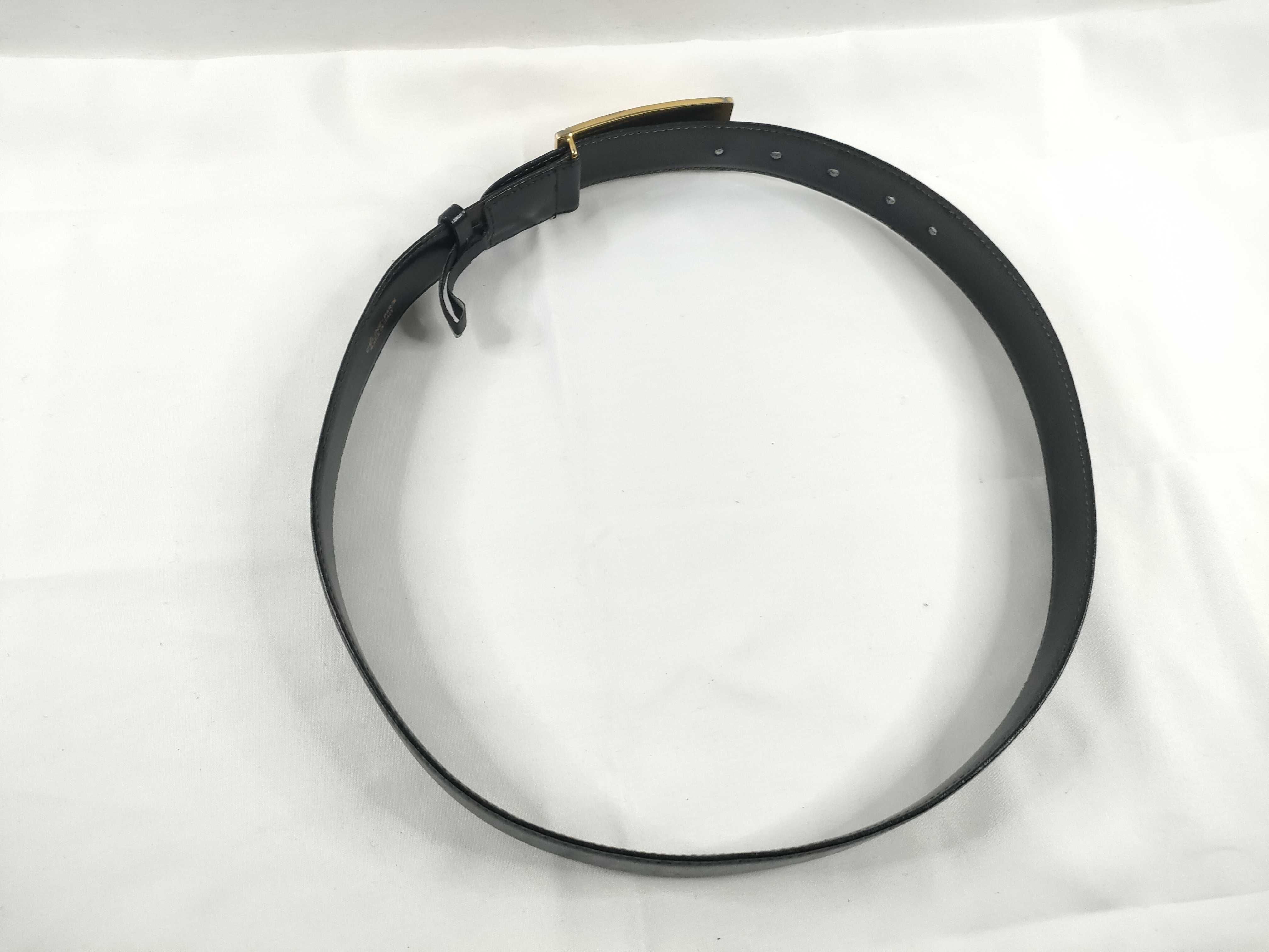 leather belt with carriage hardware, size 90. — view 2