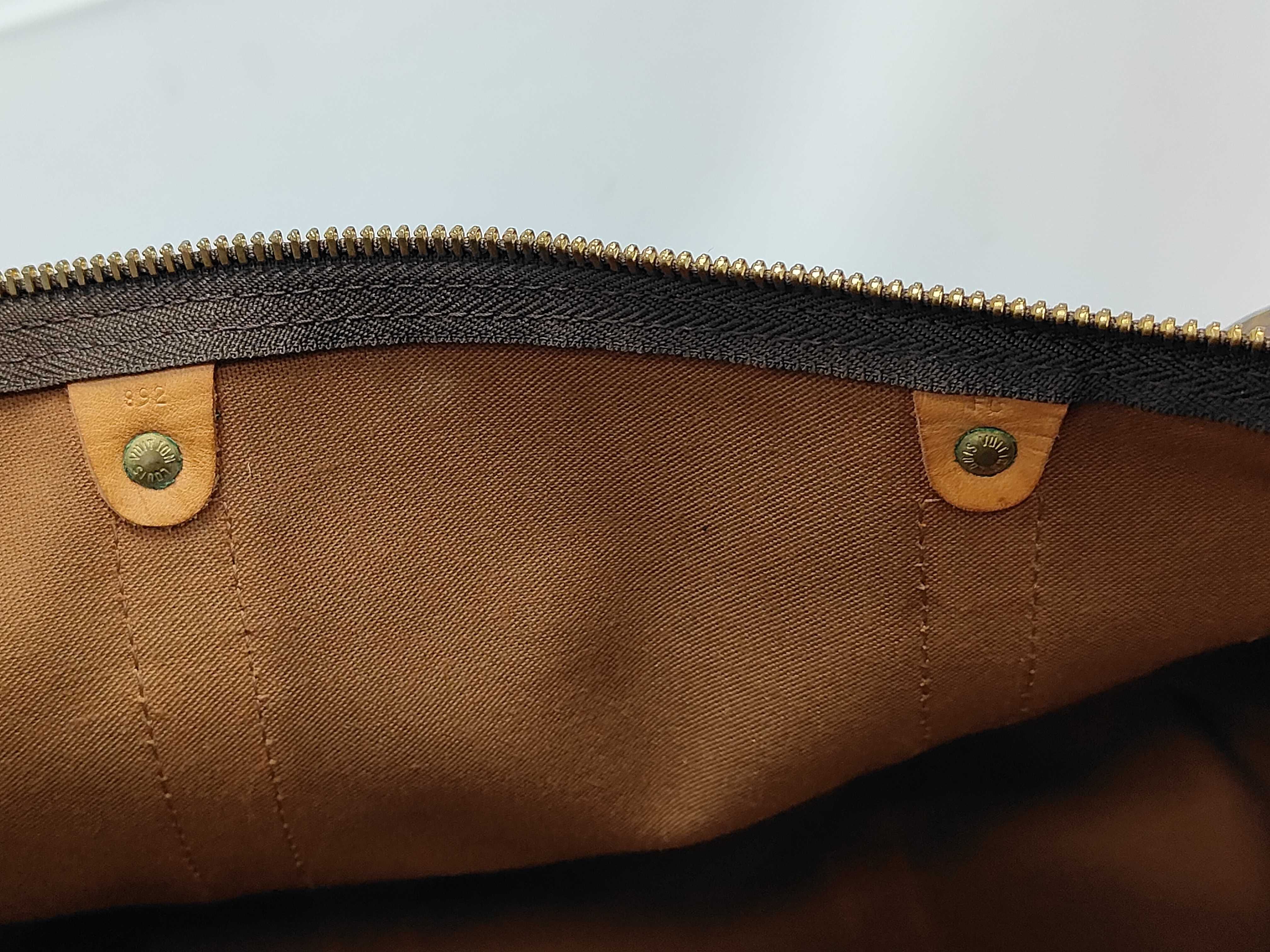 Keepall Bandoulière Monogram Boston Bag — view 13