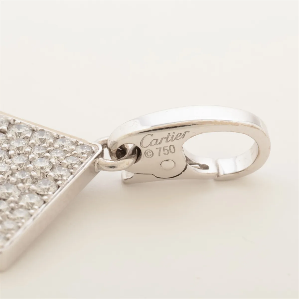 Playing Card Diamond Enamel Charm 750 (WG) 6.7g 15395B 59/70 — view 3