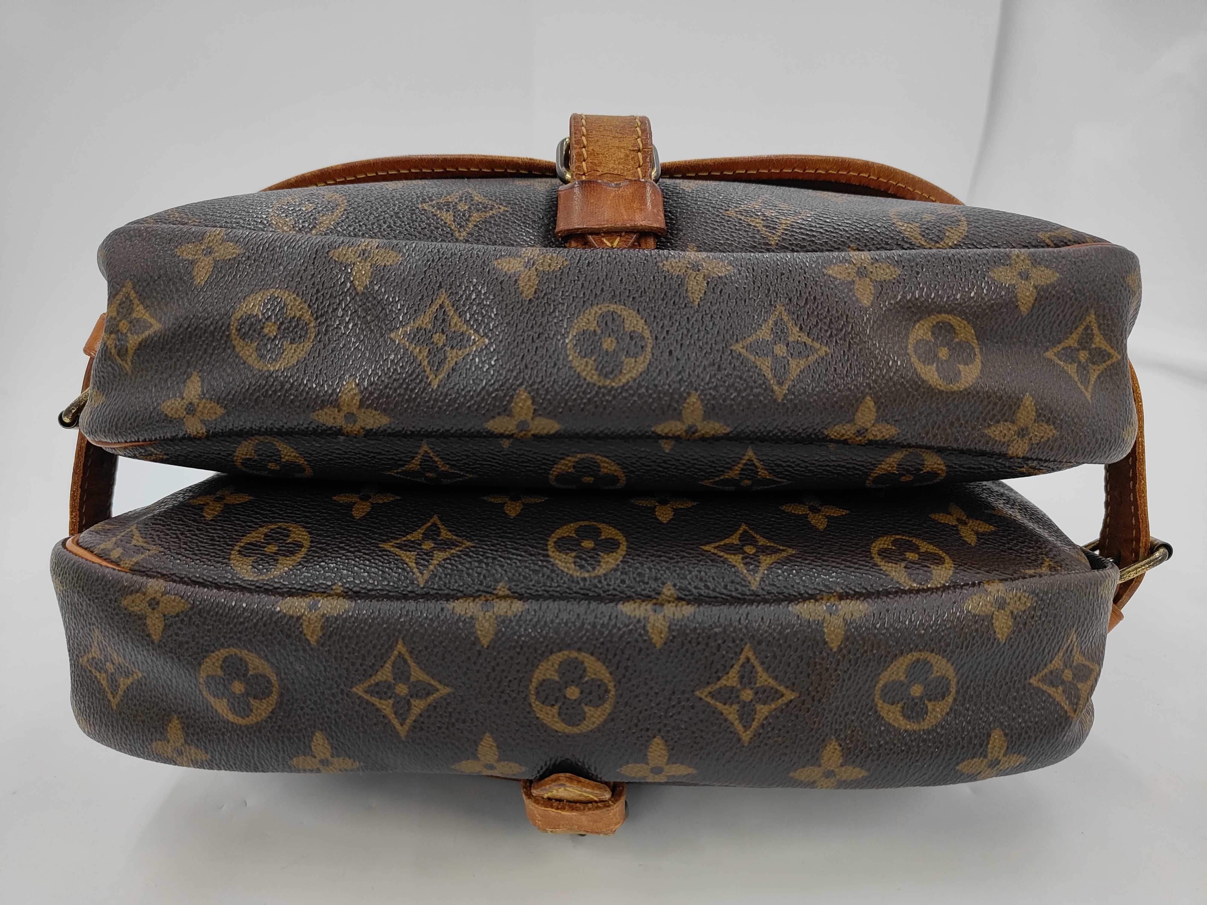 Monogram Louis Vuitton Bag Shoulder Bag — view 3