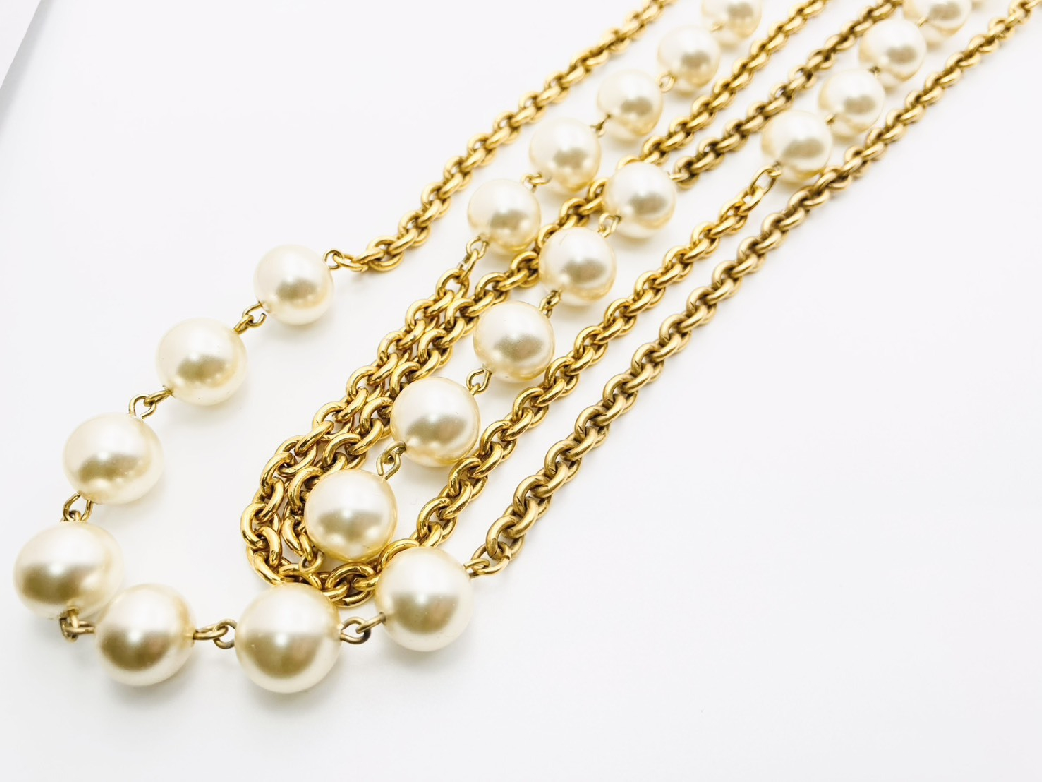 Faux Pearl Long Chain Triple Strand Necklace, Gold, with Markings, Asymmetrical Design, 243.5g — view 5