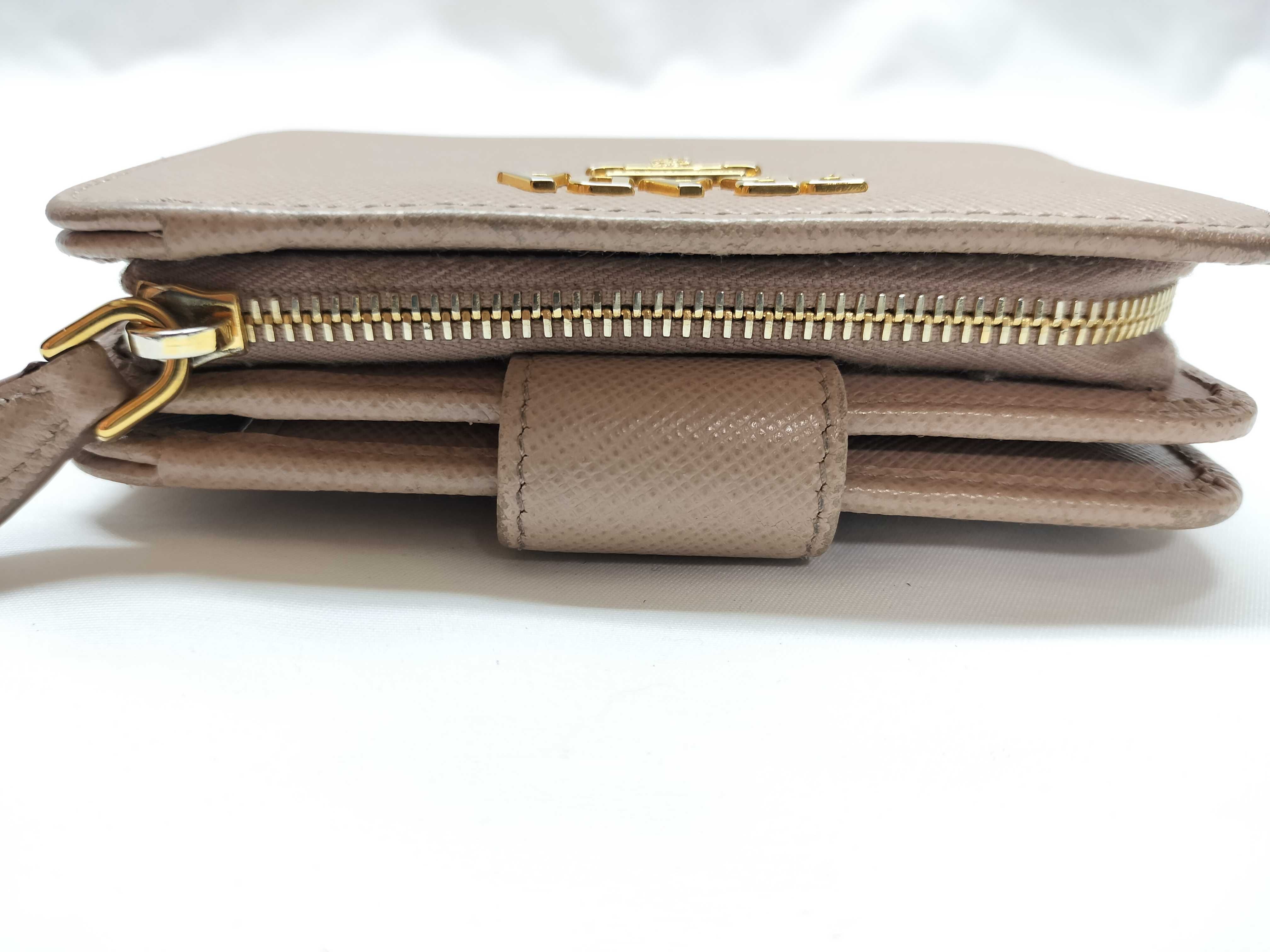 wallet — view 8