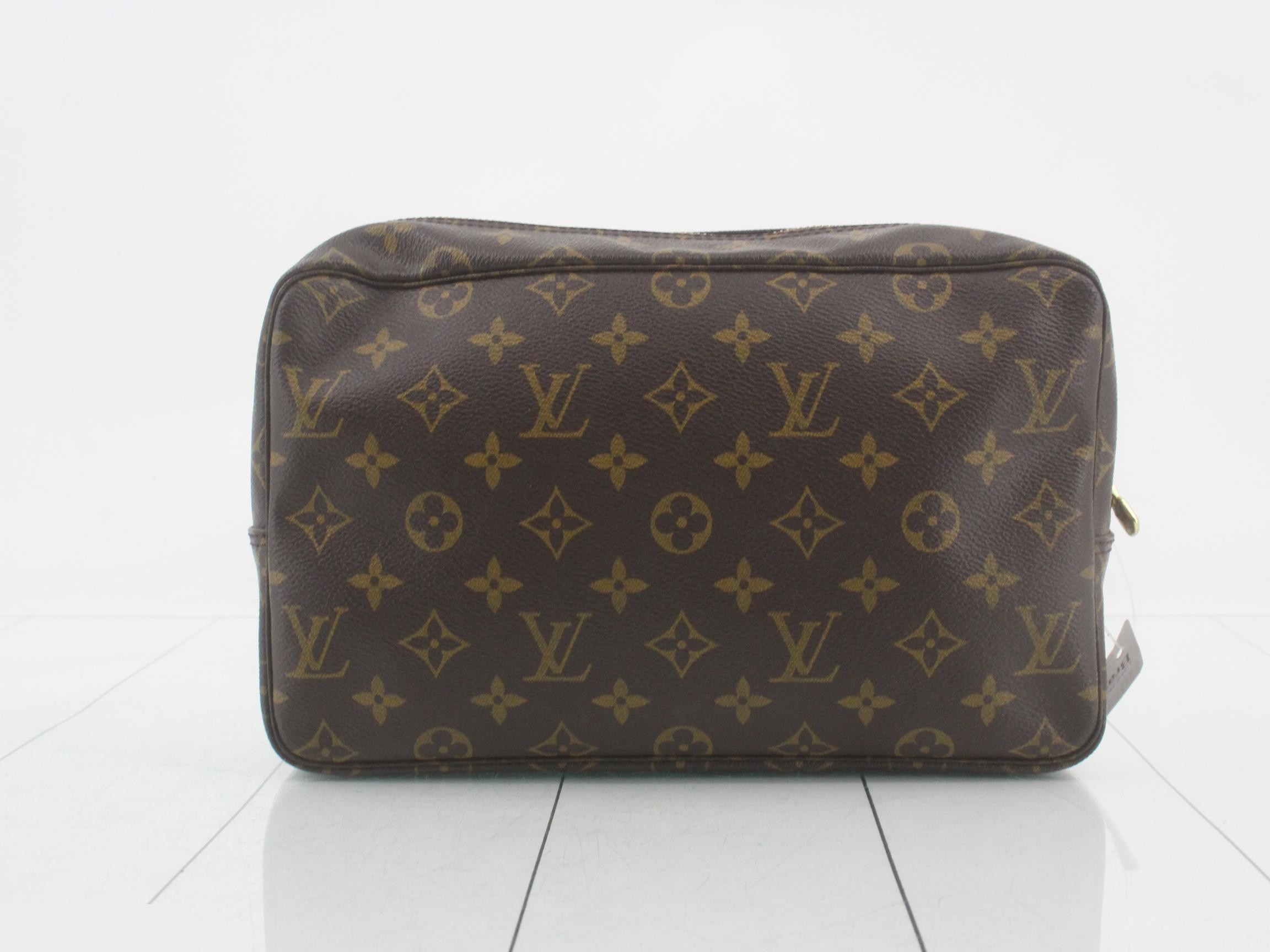 Monogram Trousseau Toilette 28 — view 2