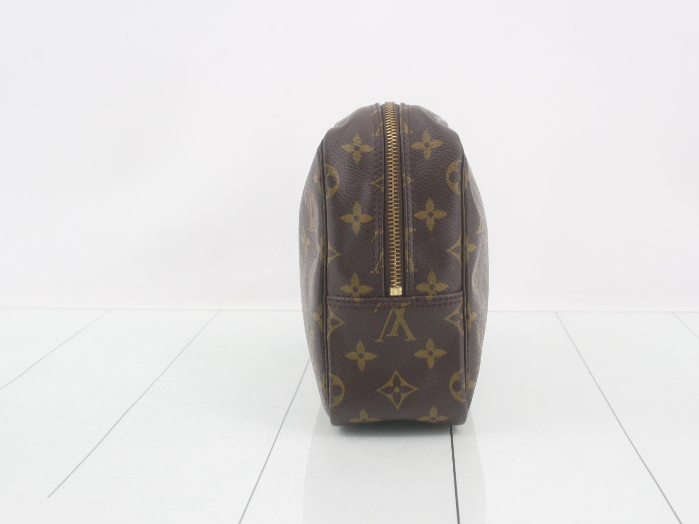 Monogram Trousseau Toilette 28 — view 3