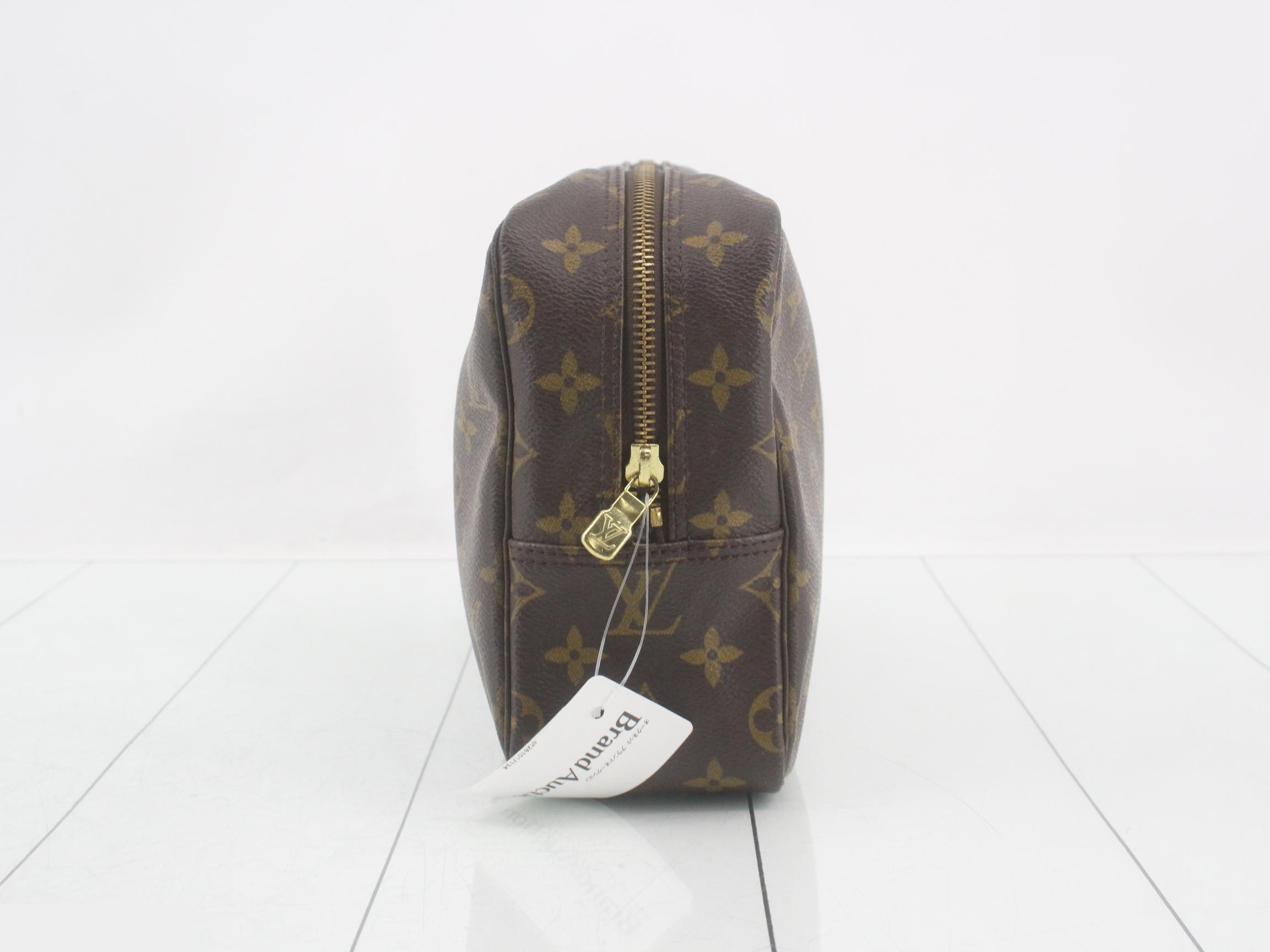 Monogram Trousseau Toilette 28 — view 4