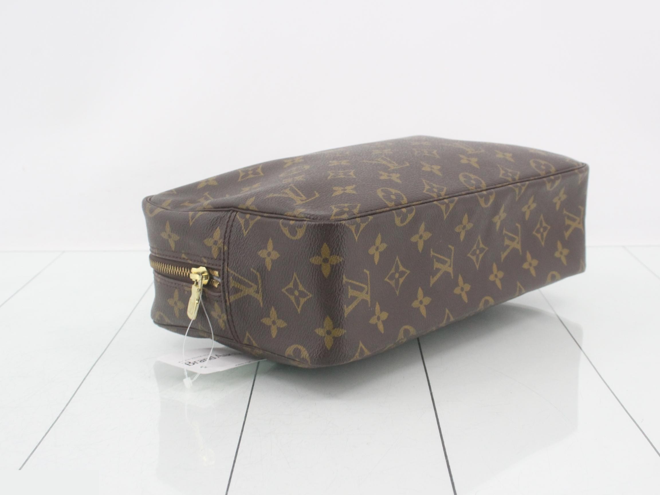 Monogram Trousseau Toilette 28 — view 5