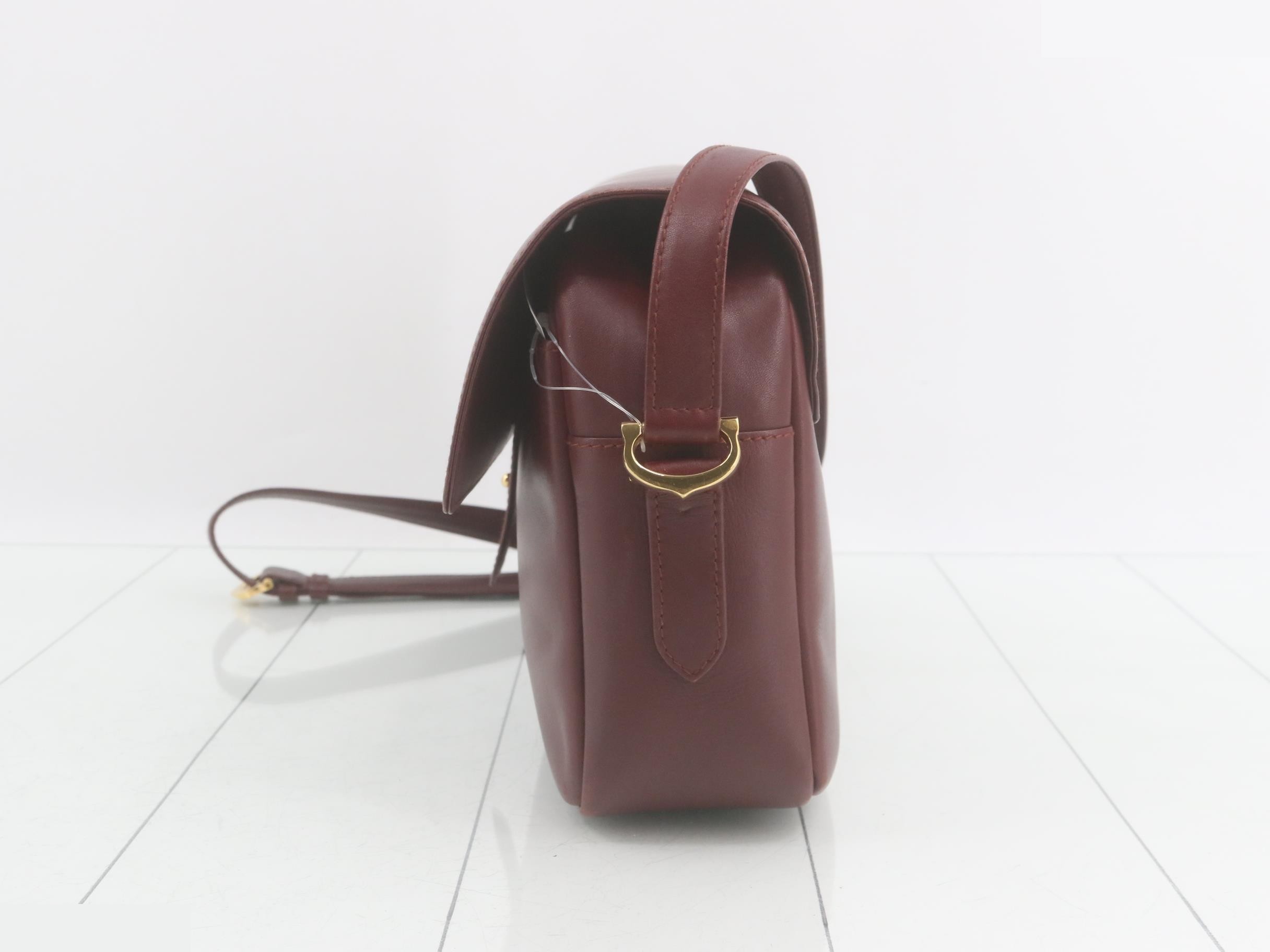 Mustline Zippered Flap Shoulder Bag — view 3